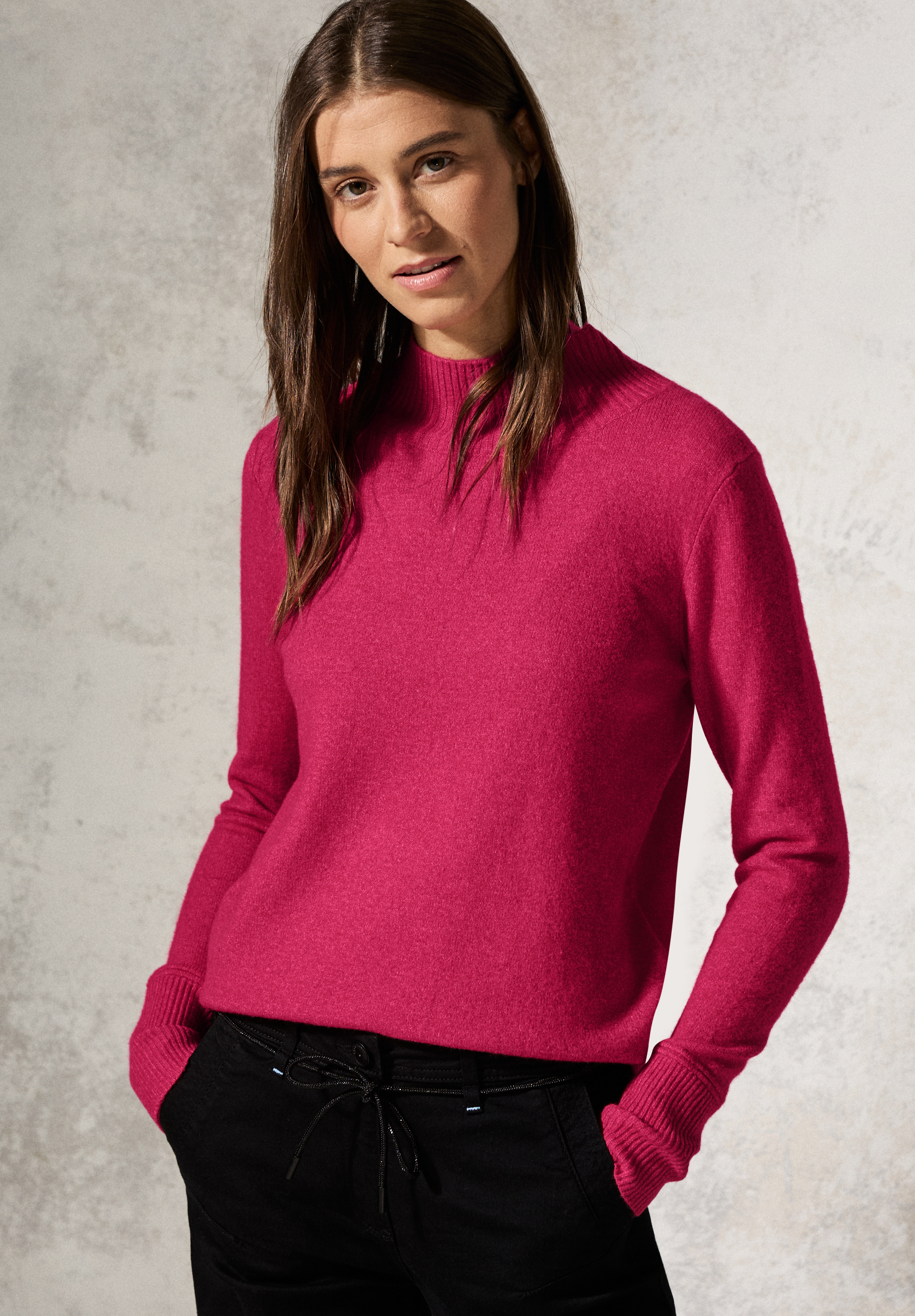 Pullover mit Stehkragen