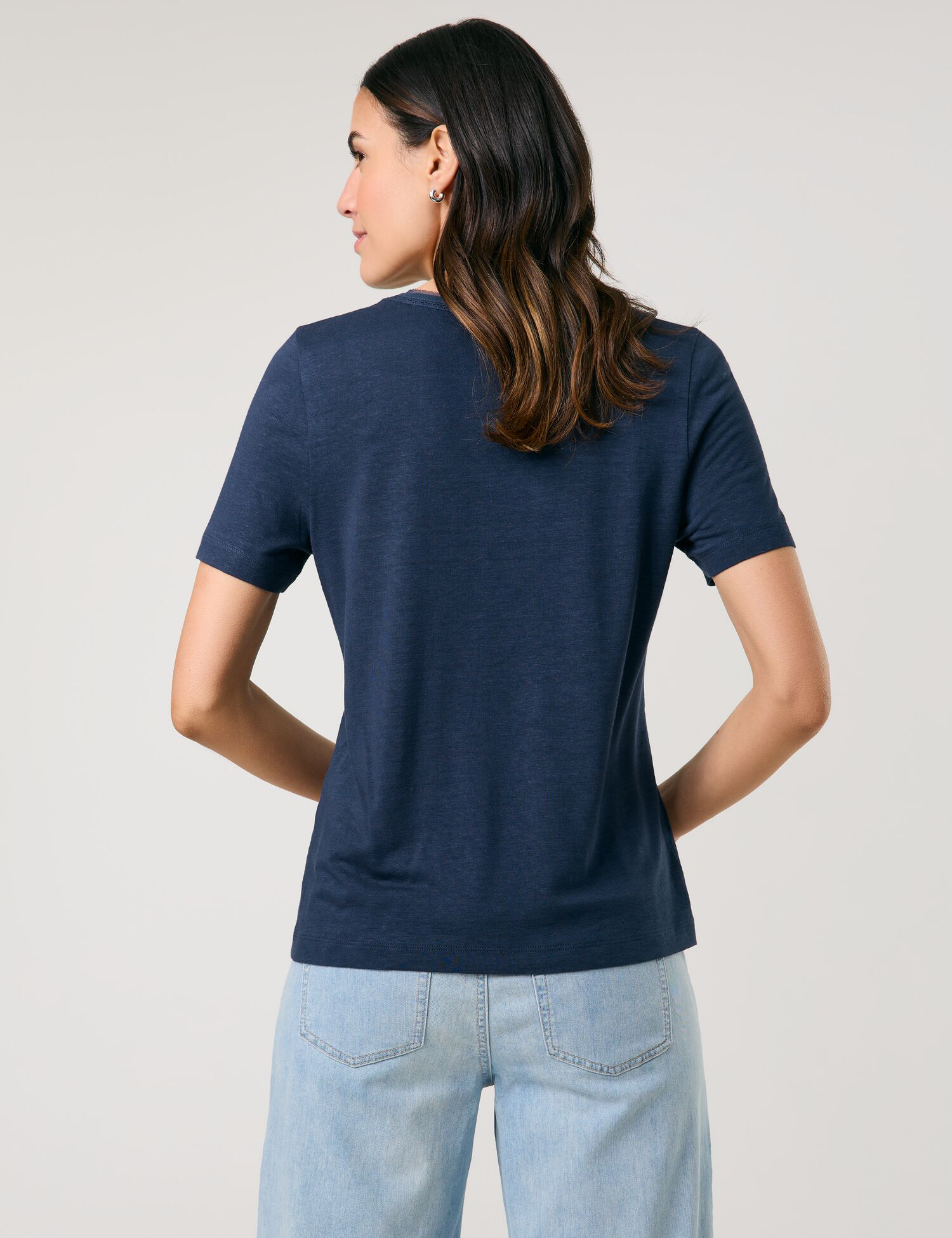 T-Shirt aus Viskose-Leinen-Mischung