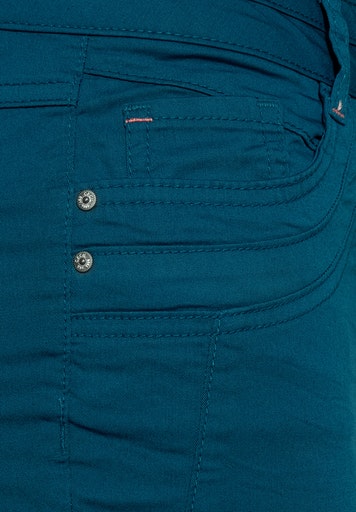 Slim Fit Hose in High Waist
