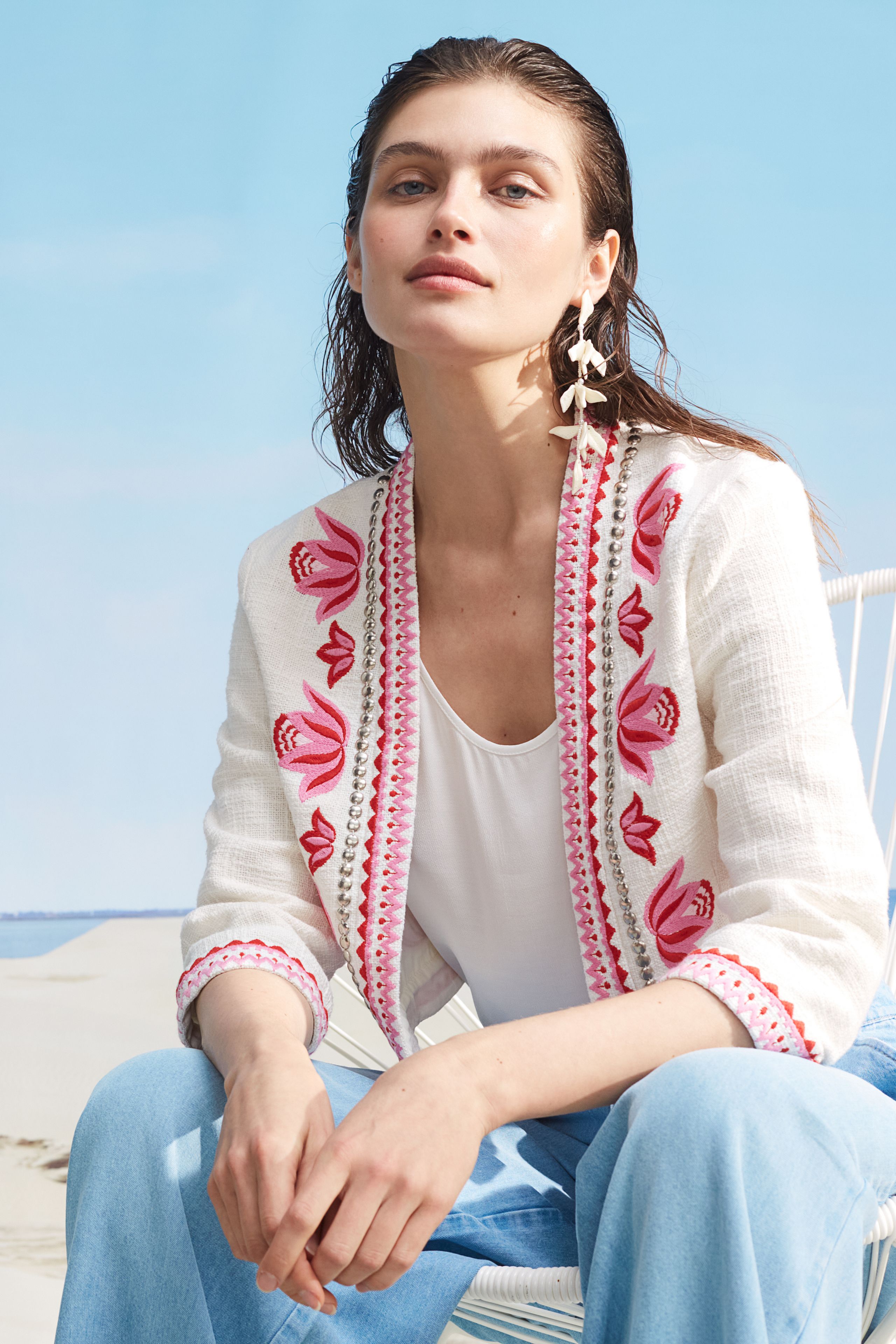 Bolero Jacke mit wertiger Stickerei