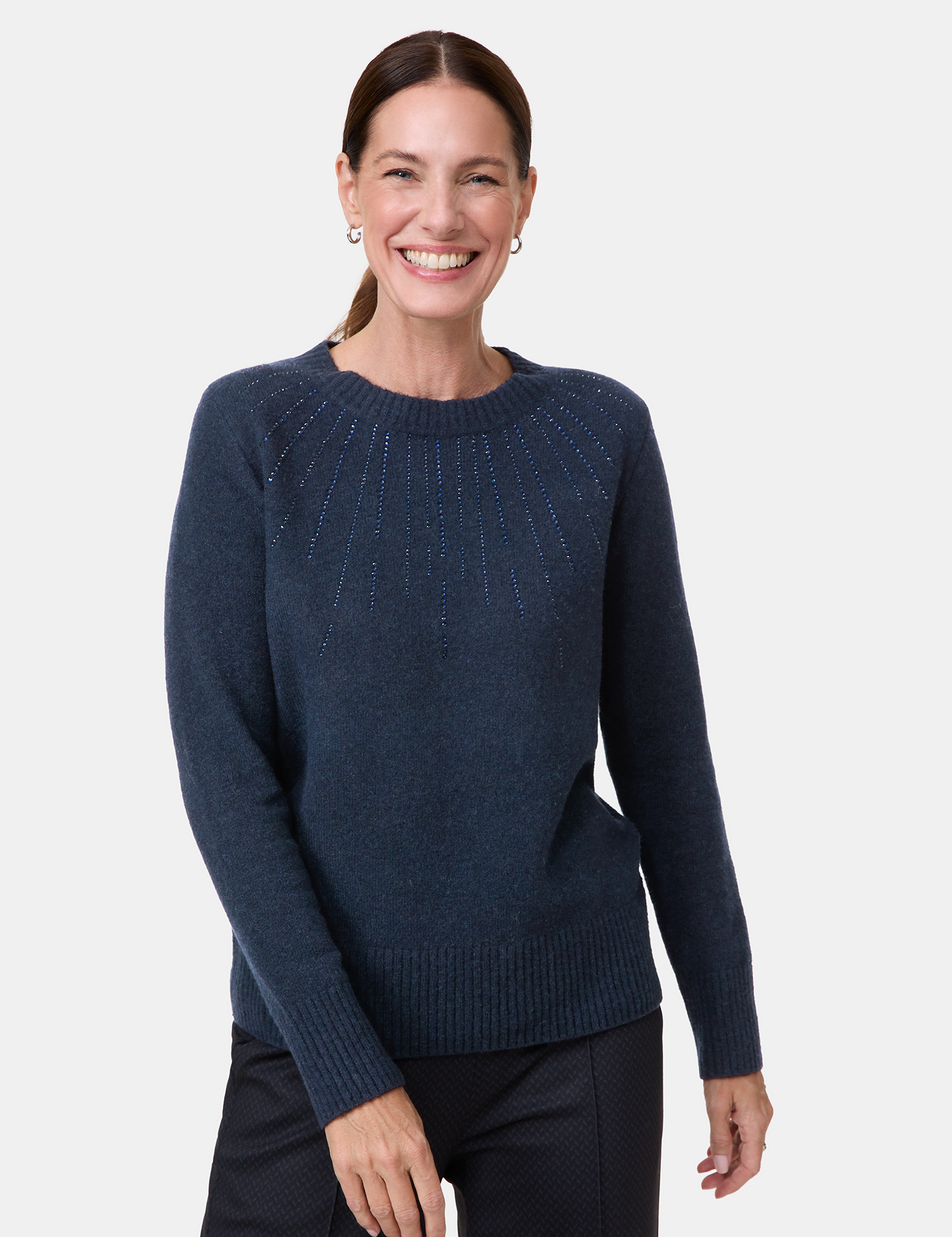 Strickpullover mit Ziersteinchen