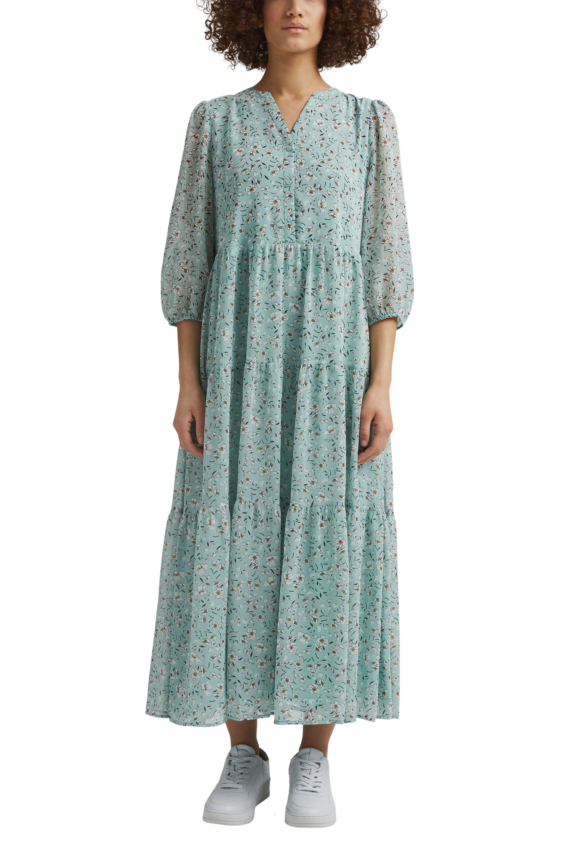 Recycelt: Maxikleid aus Crinkle-Chiffon
