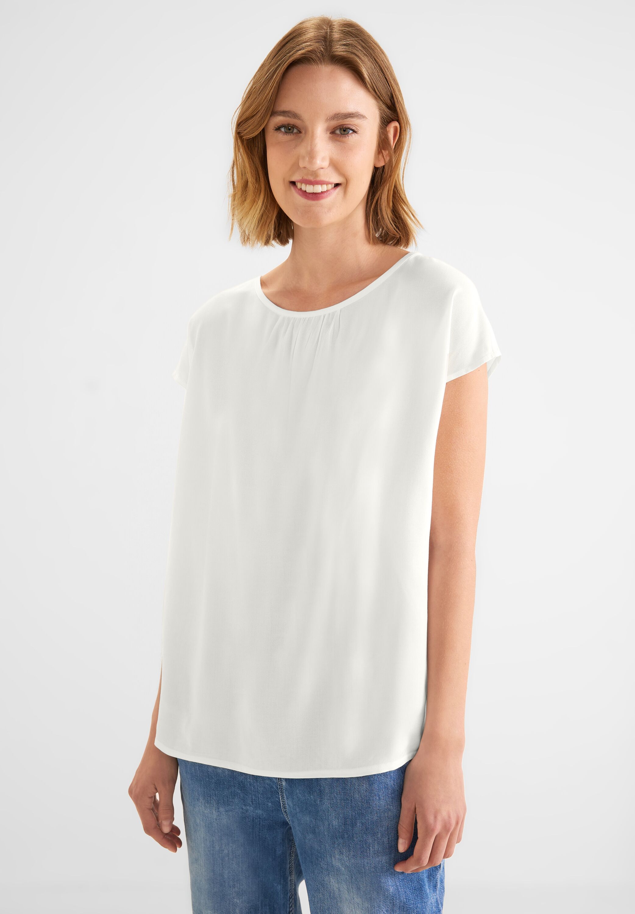 Bluse mit Raffungen