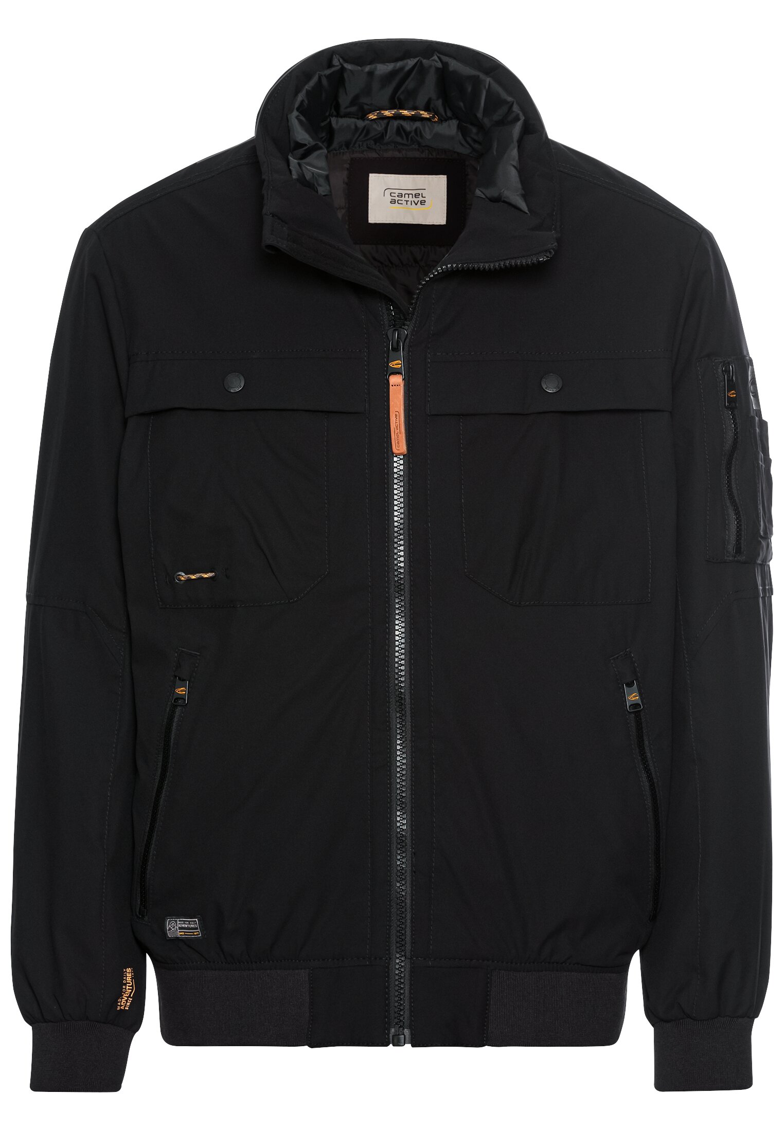 Softshell Blouson mit einrollbarer Kapuze
