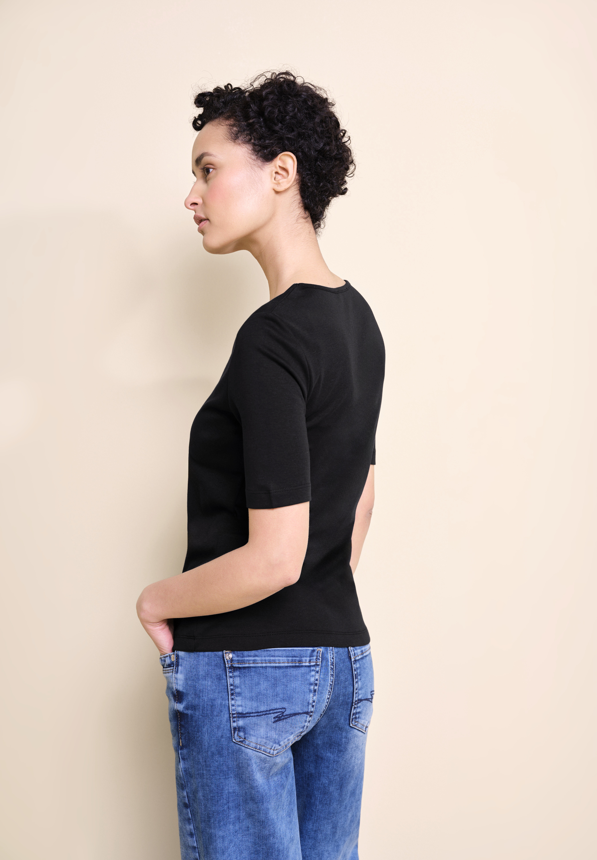 T-Shirt in Unifarbe