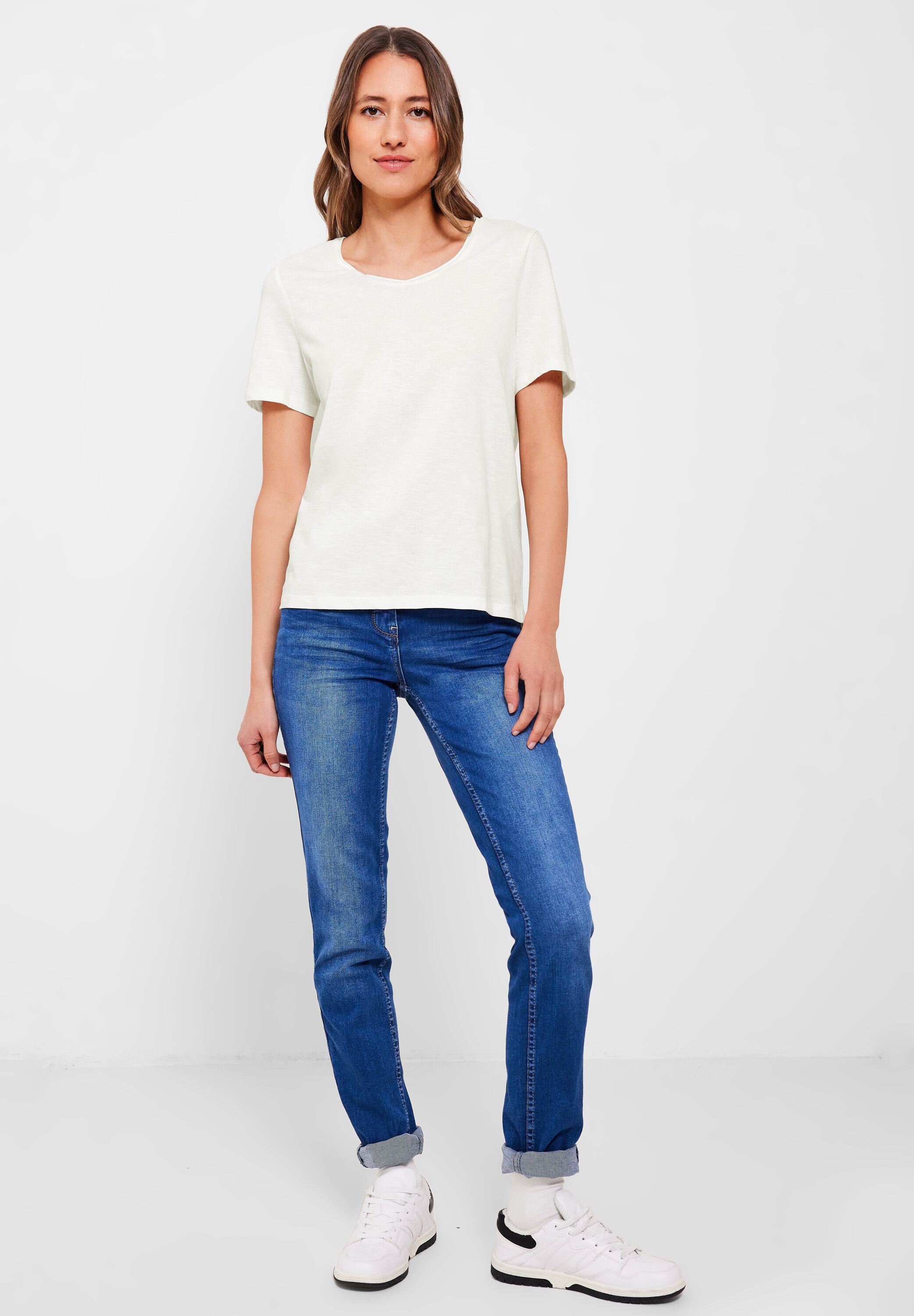 Basic T-Shirt in Unifarbe