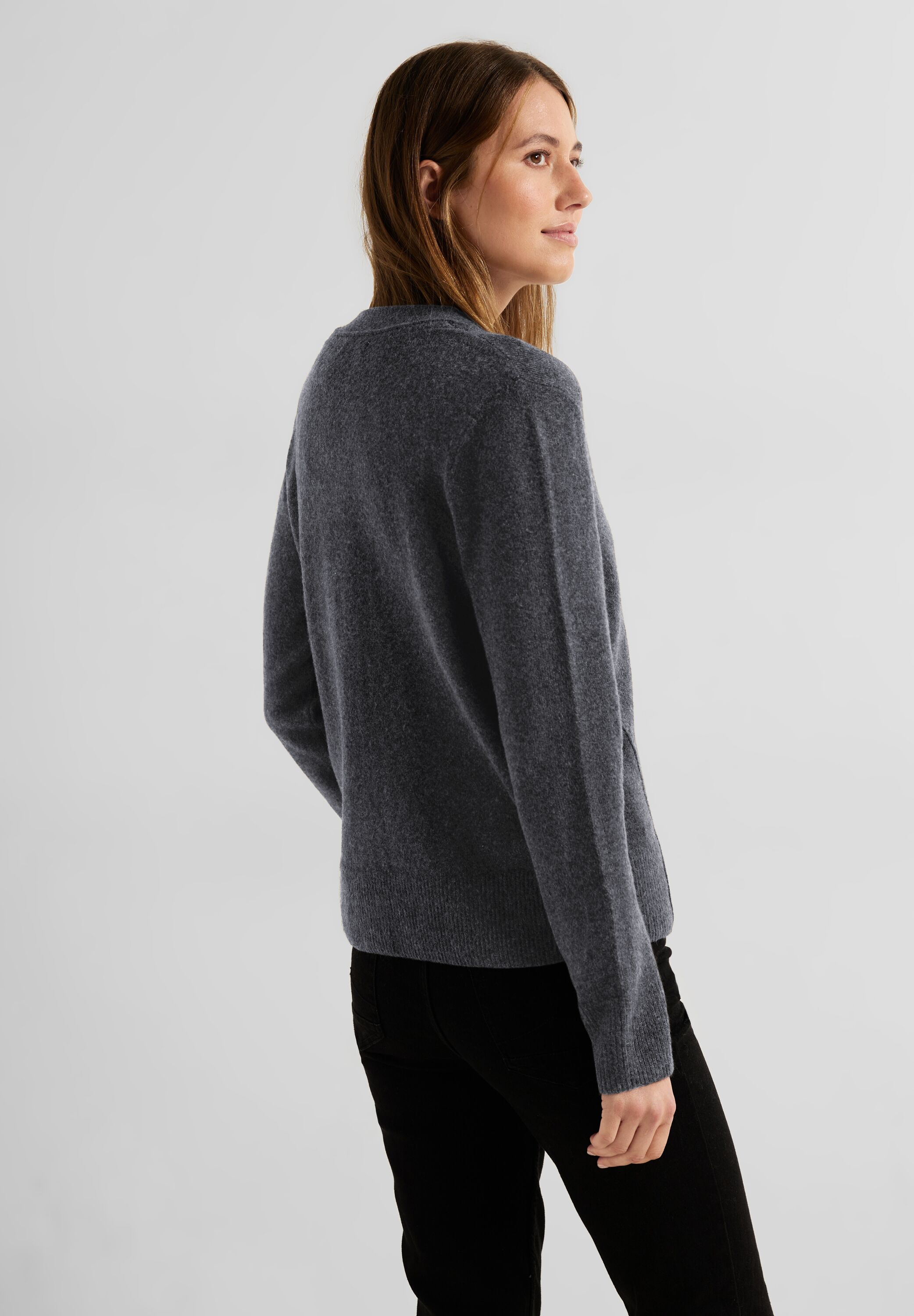 Cardigan mit Ziernähte