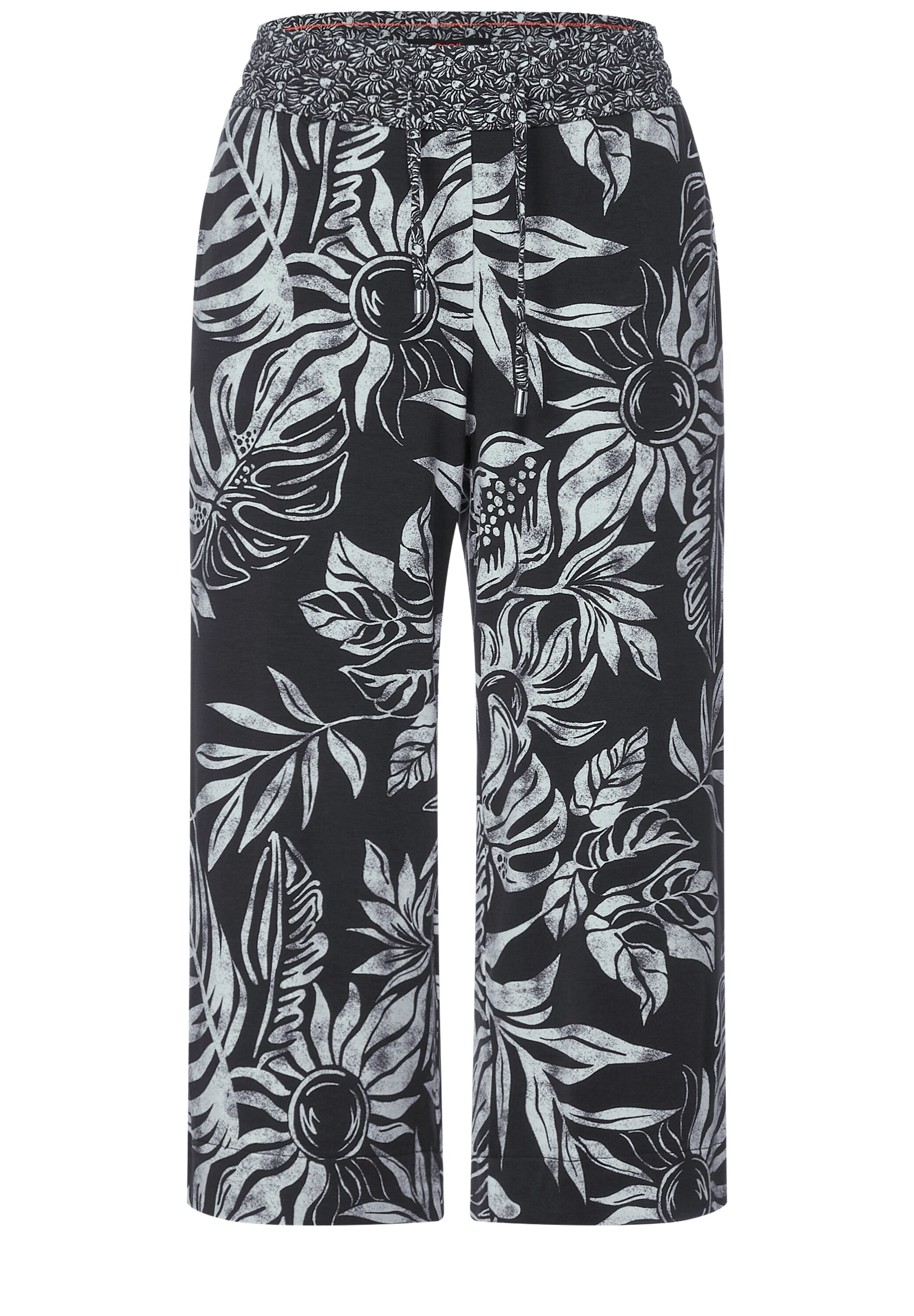 Casual Fit Hose