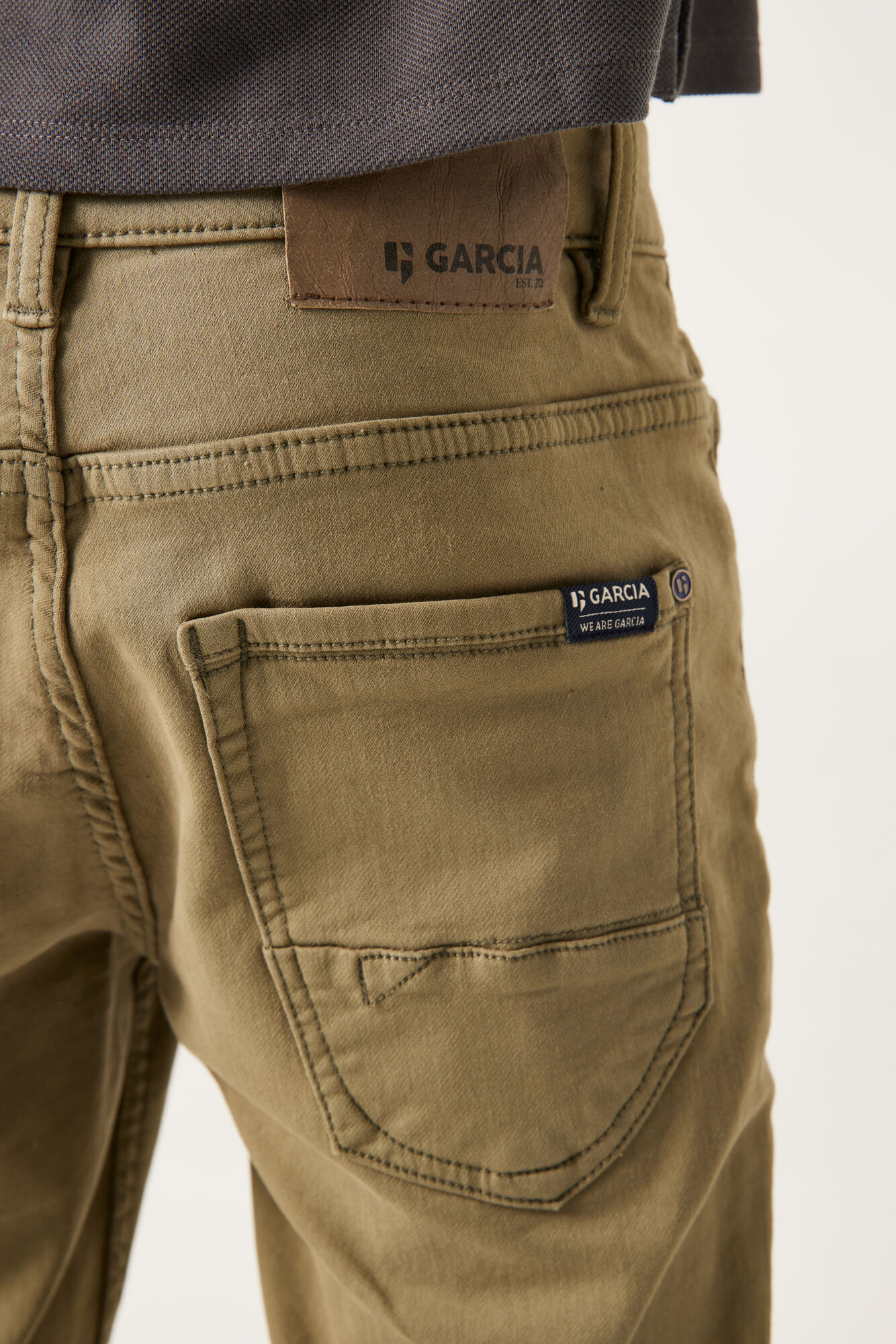 355 Lazlo short