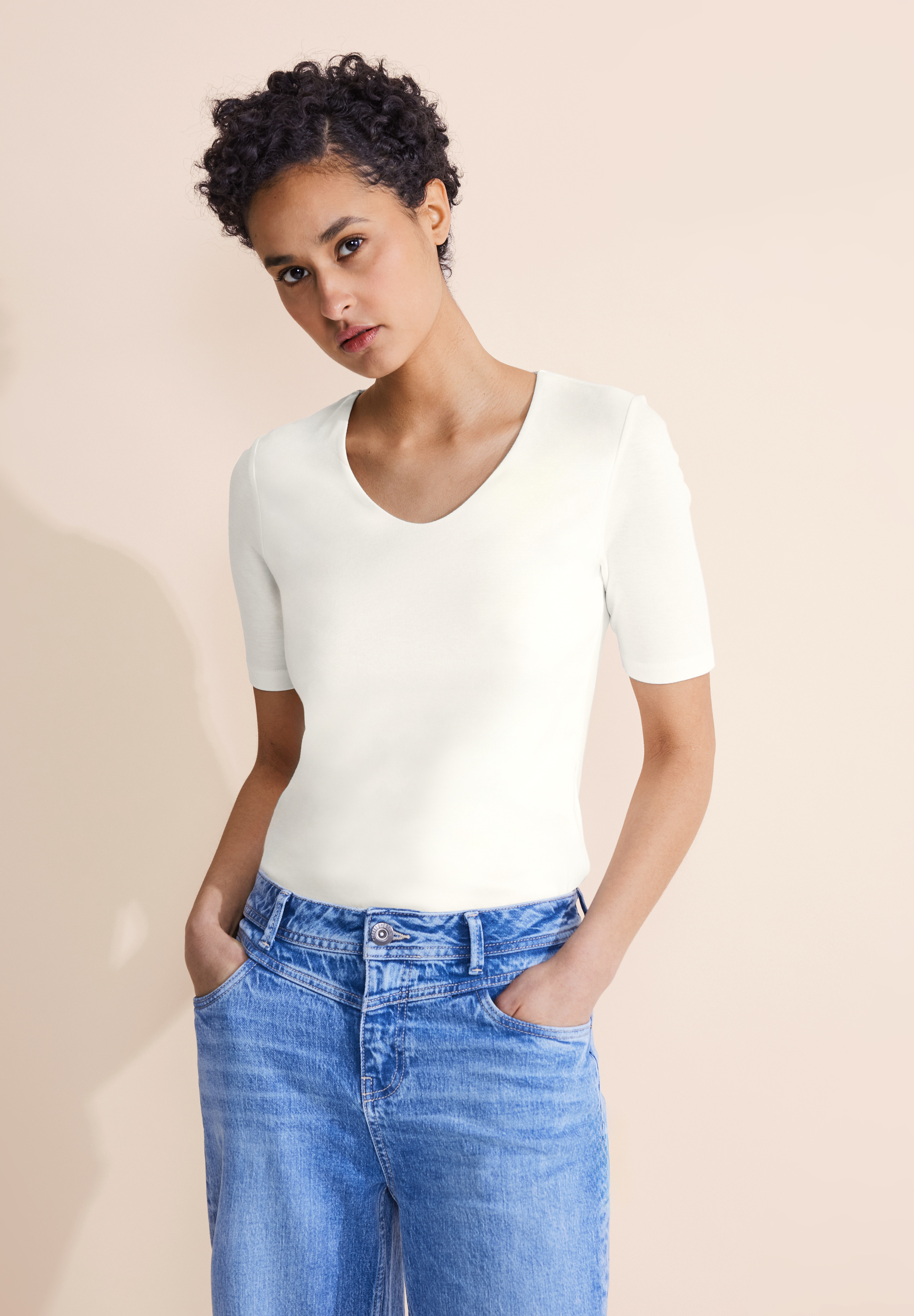 T-Shirt in Unifarbe