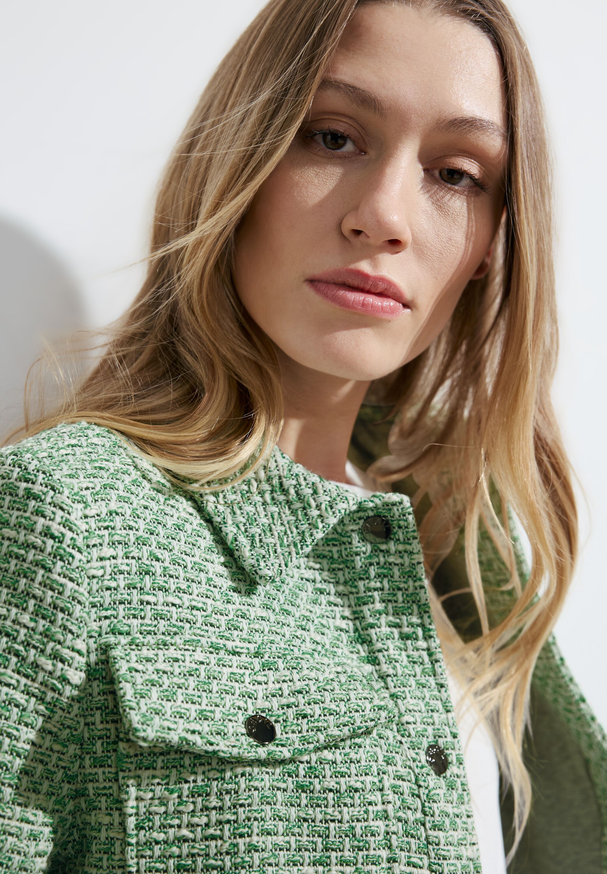Bouclé Jacke