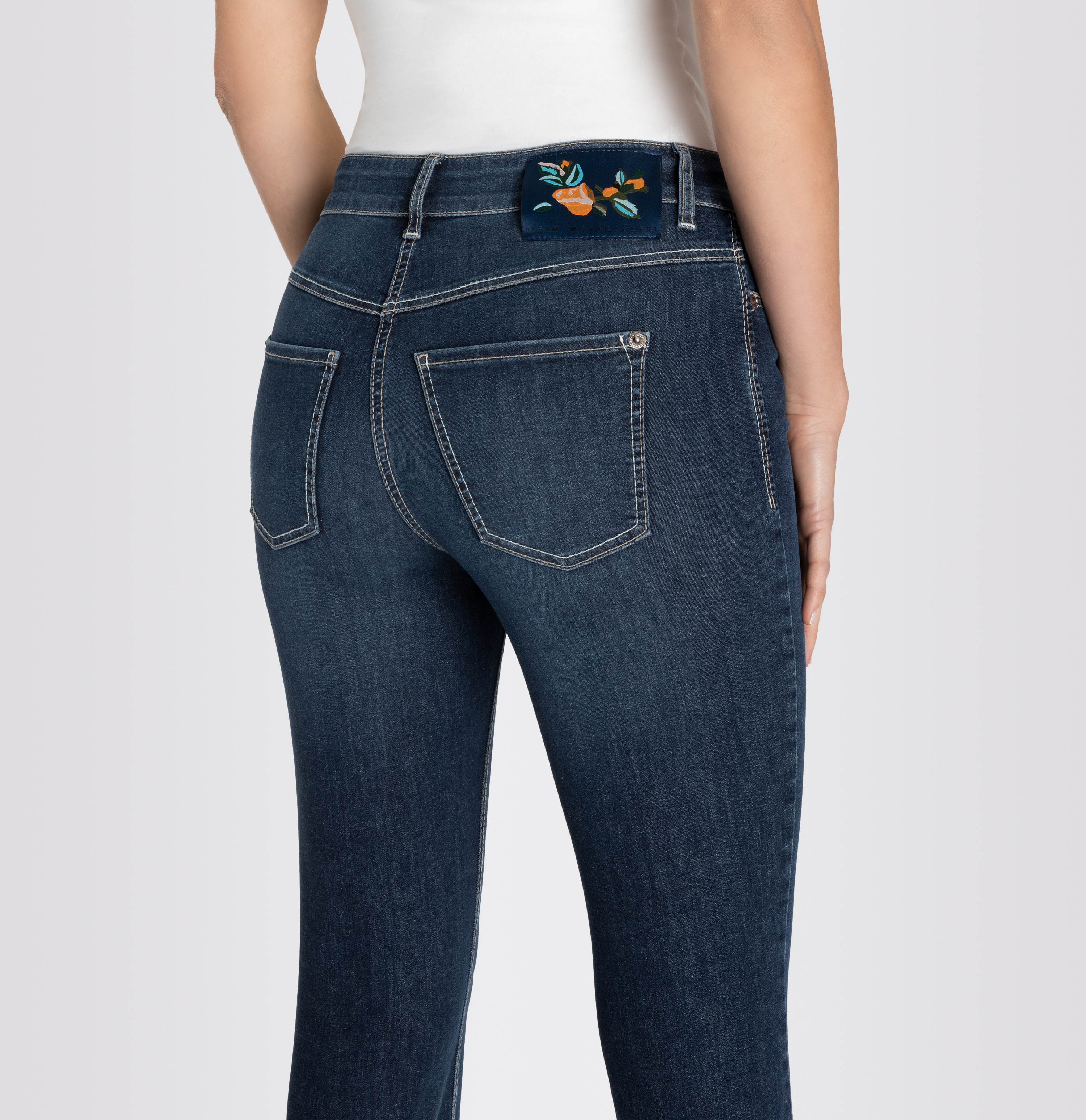 MAC JEANS - DREAM, DREAM Wonder light Denim