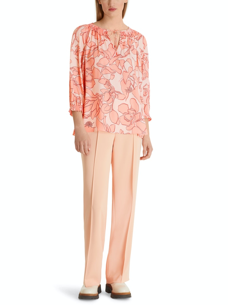 Feminine Bluse "Rethink Together"