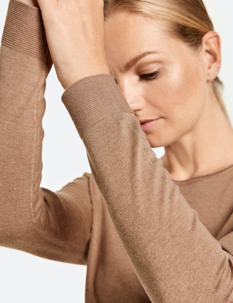 Pullover aus feinem Garngemisch