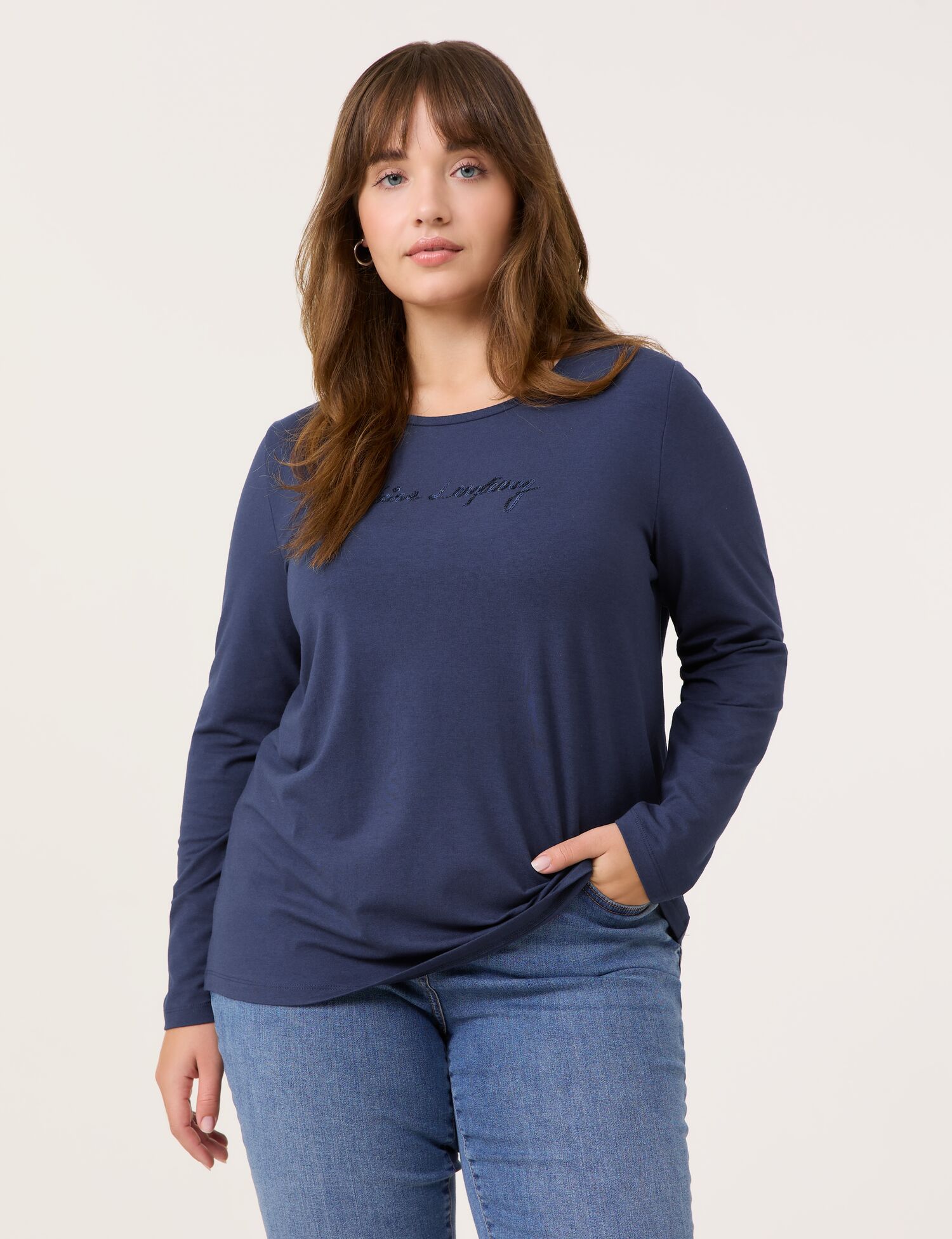 Langarmshirt mit Perlen-Wording