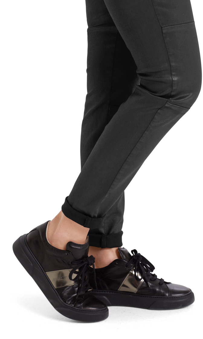 Jeans mit Leder-Finish