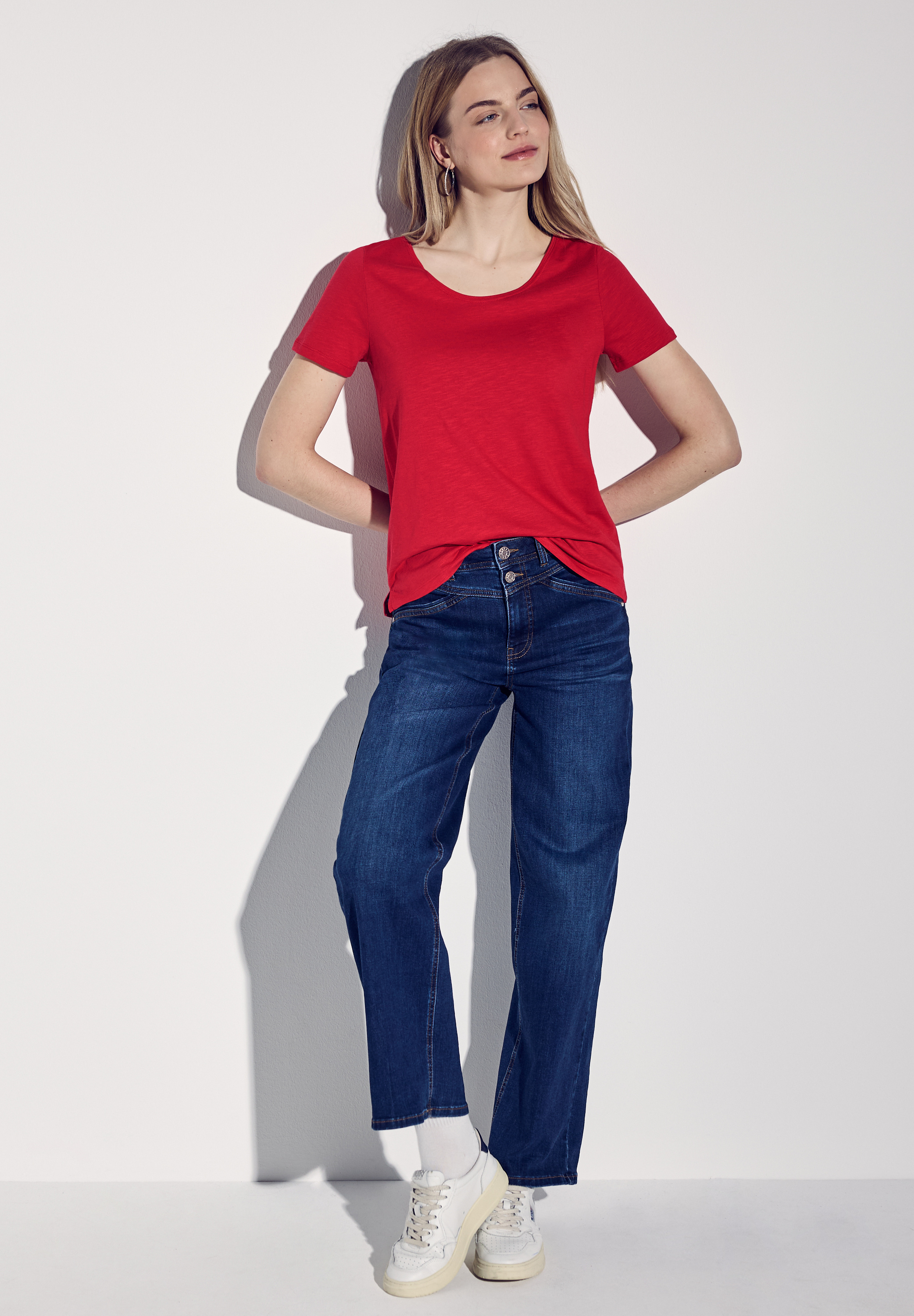 Basic T-Shirt in Unifarbe