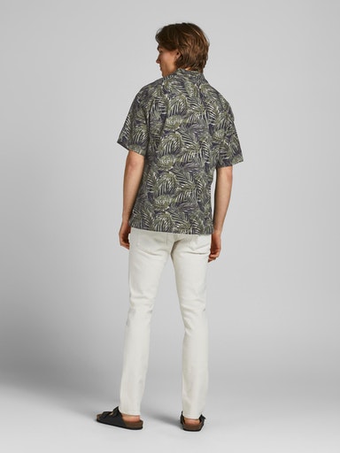 JPRBLALEAF RESORT SHIRT S/S LTN