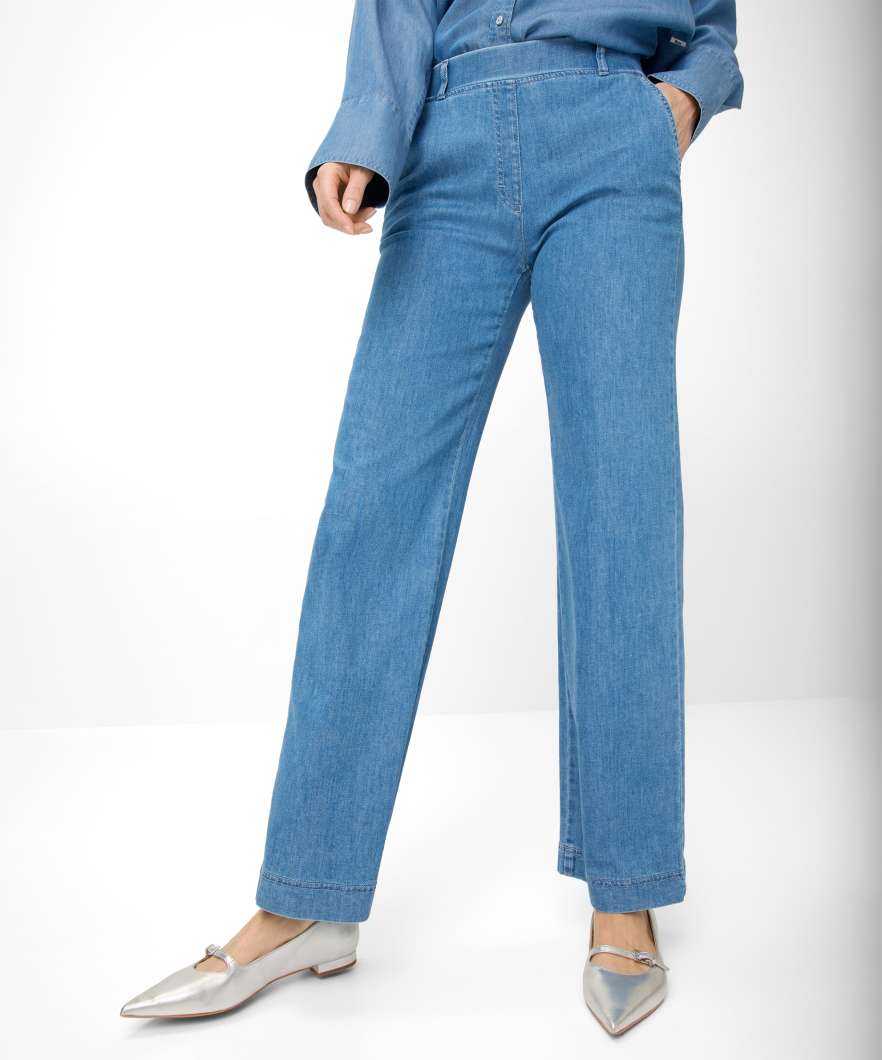 Style Pam Flared