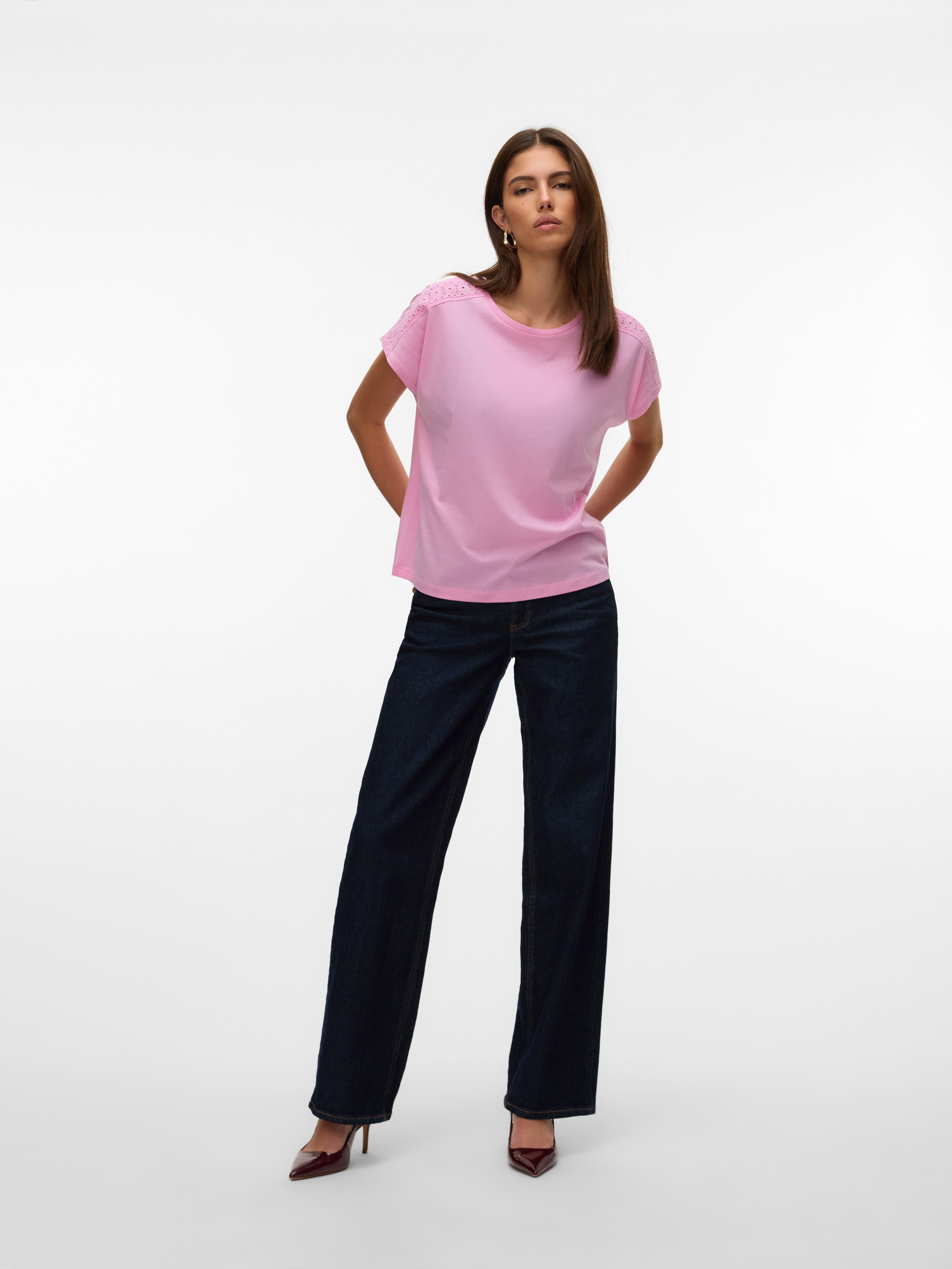 VMEMMY SS LACE TAPE TOP JRS NOOS