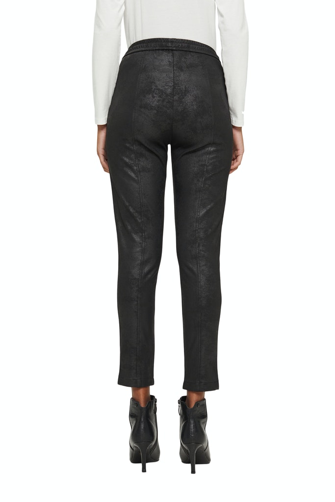 Women Pants woven regular