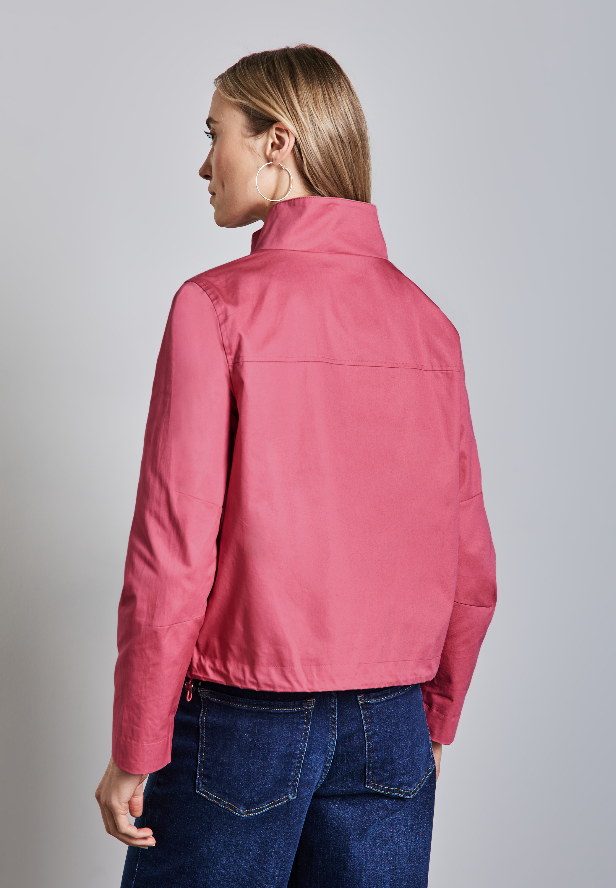 Kurze Jacke
