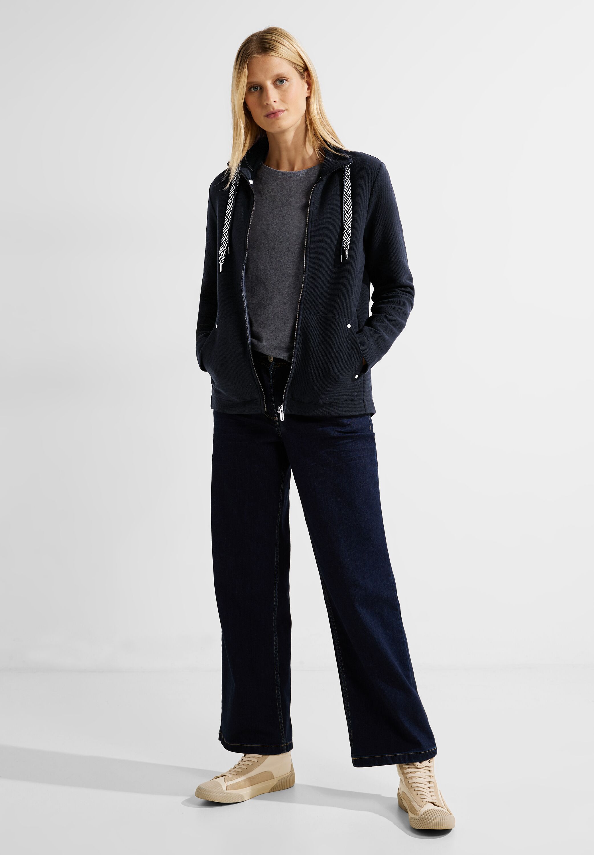 Strukturierte Shirtjacke
