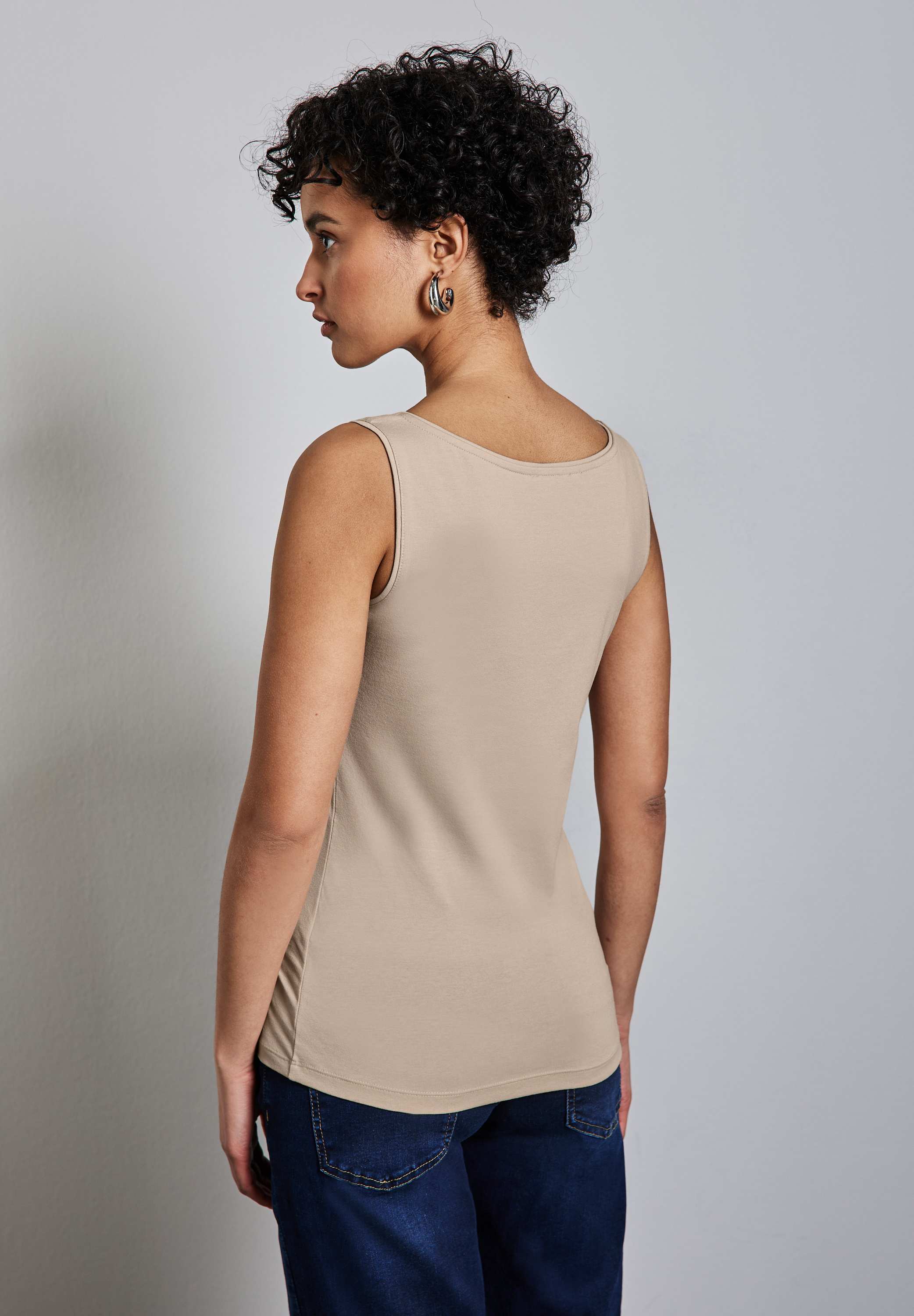 Basic Top in Unifarbe