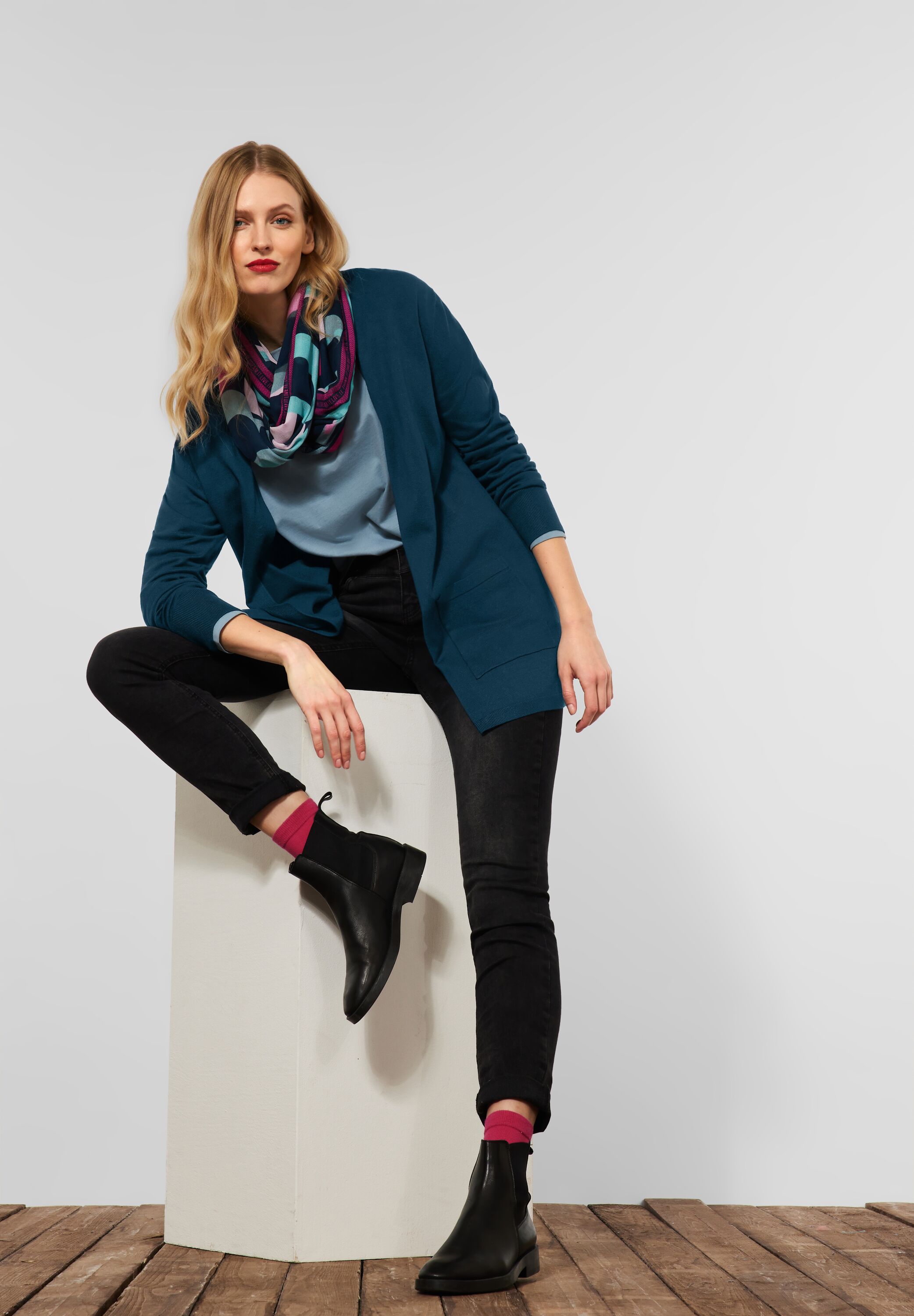 Basic Cardigan mit Taschen