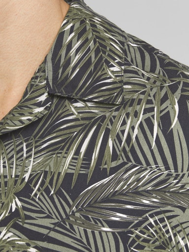 JPRBLALEAF RESORT SHIRT S/S LTN