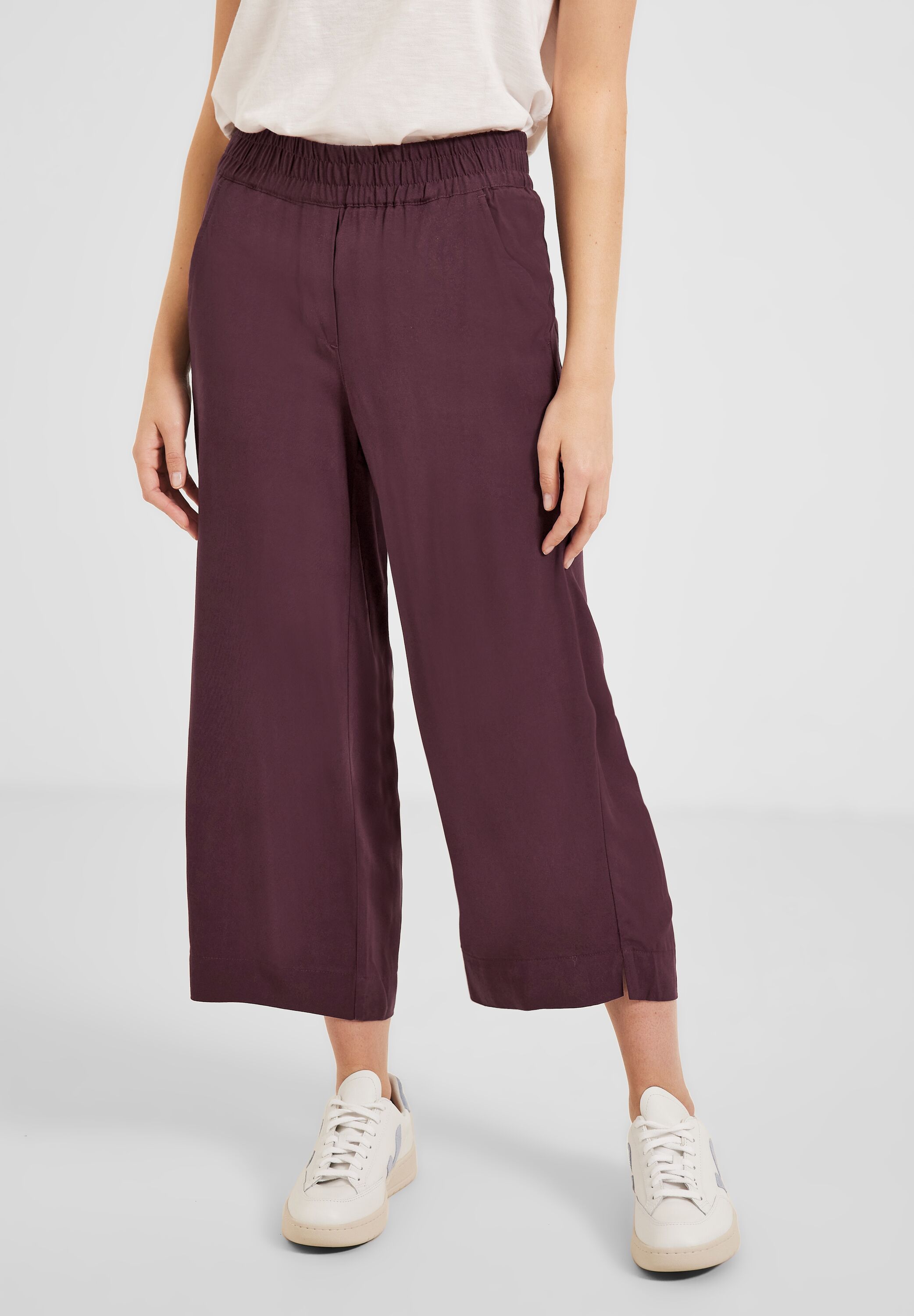 Loose Fit Hose