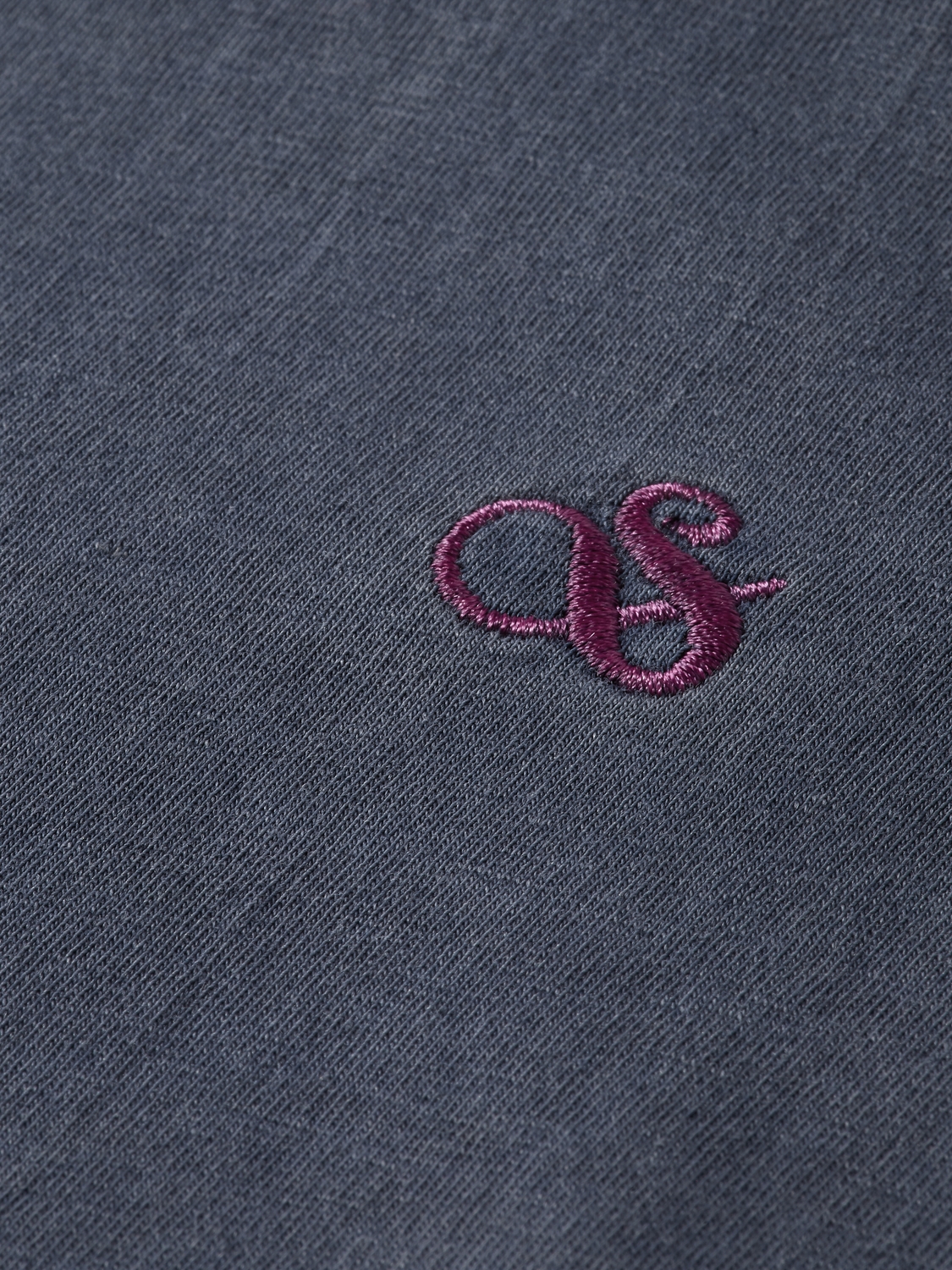 Garment dye logo embroidery tee