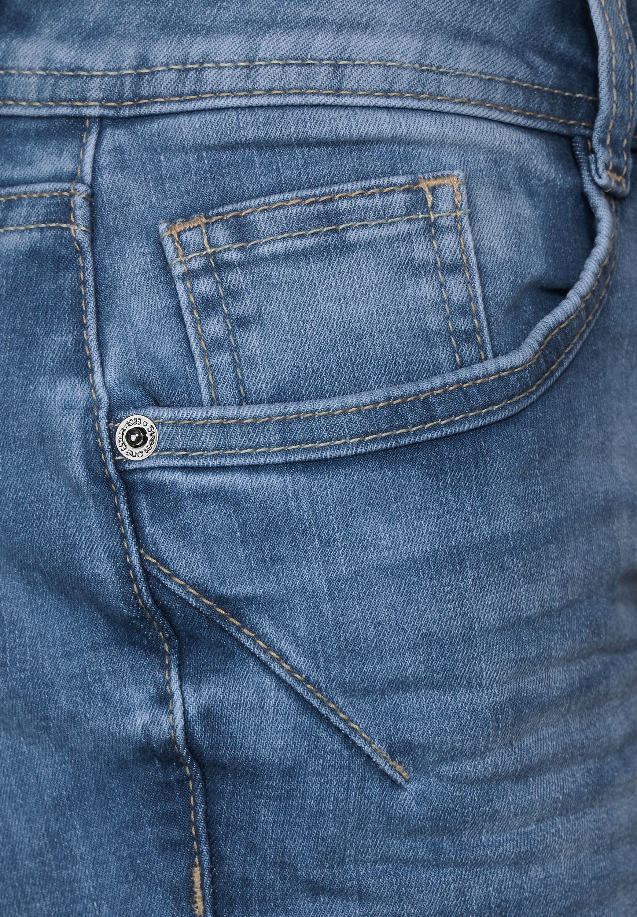 Casual Fit 7/8 Jeans