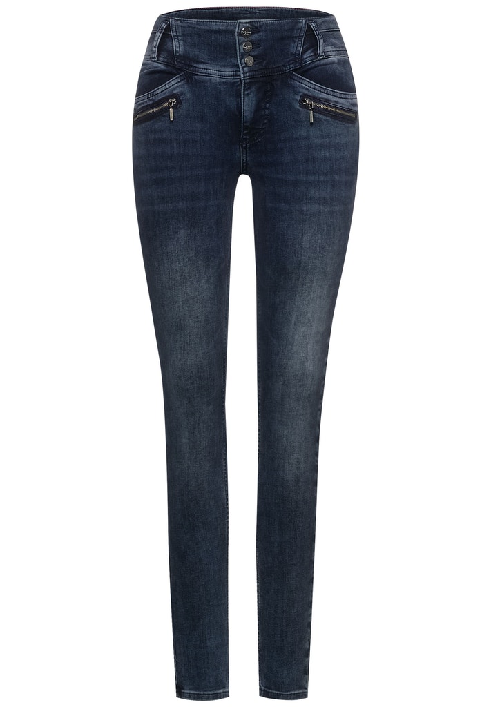 Slim Fit Denim in High Waist