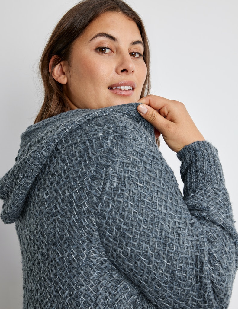 Strickjacke mit Kapuze