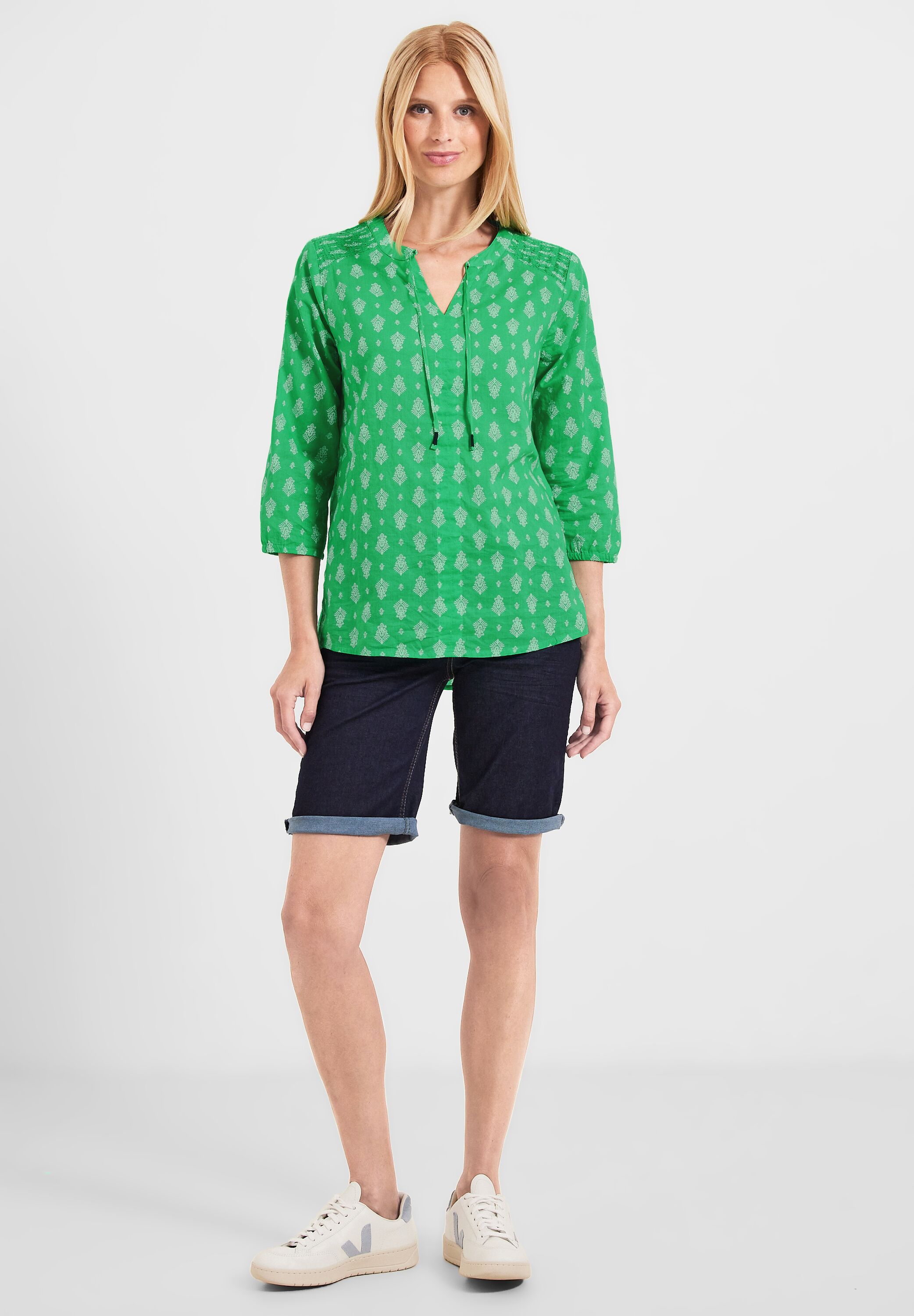 Bluse mit Minimalprint