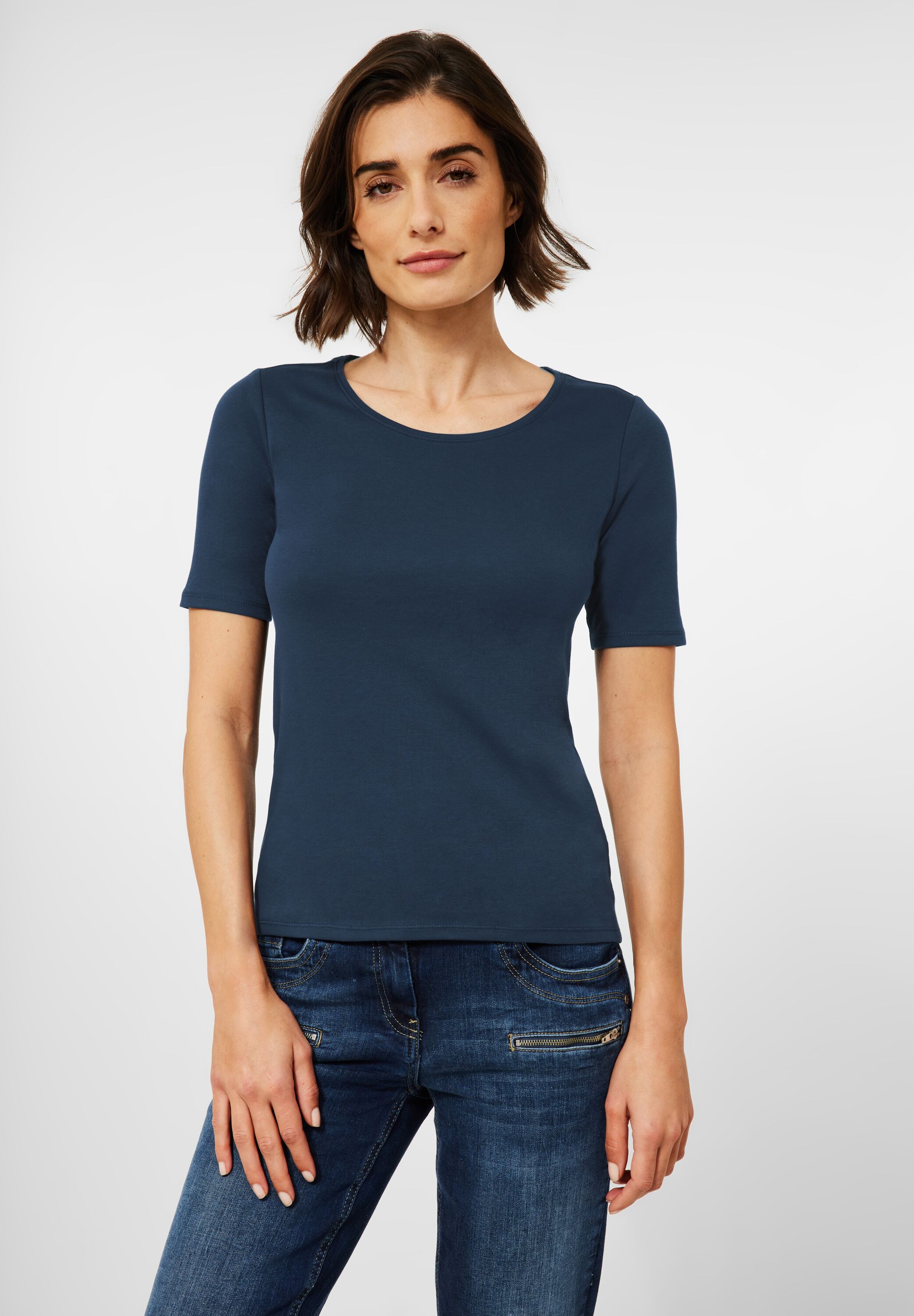 T-Shirt in Unifarbe