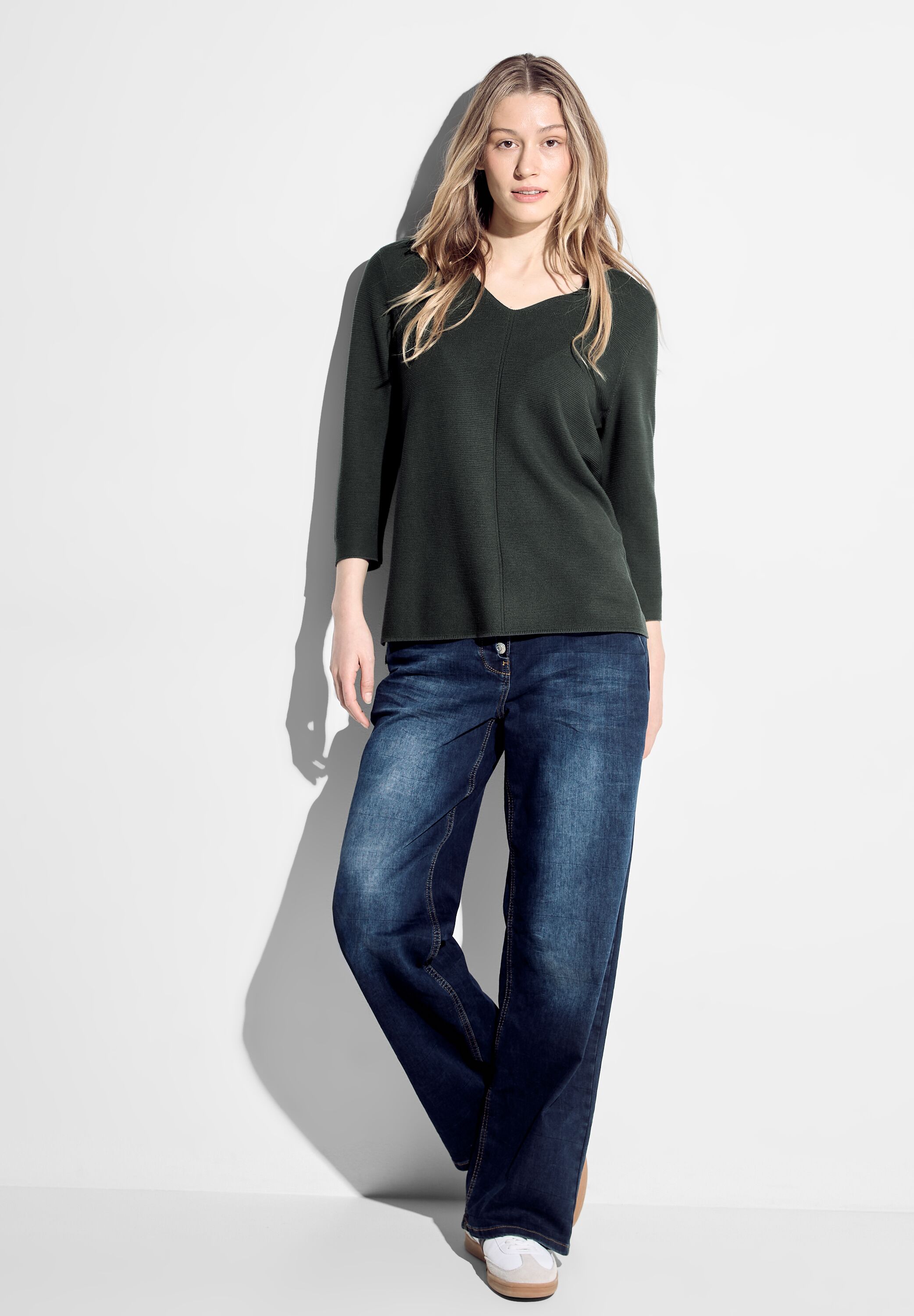 Pullover mit V-Ausschnitt