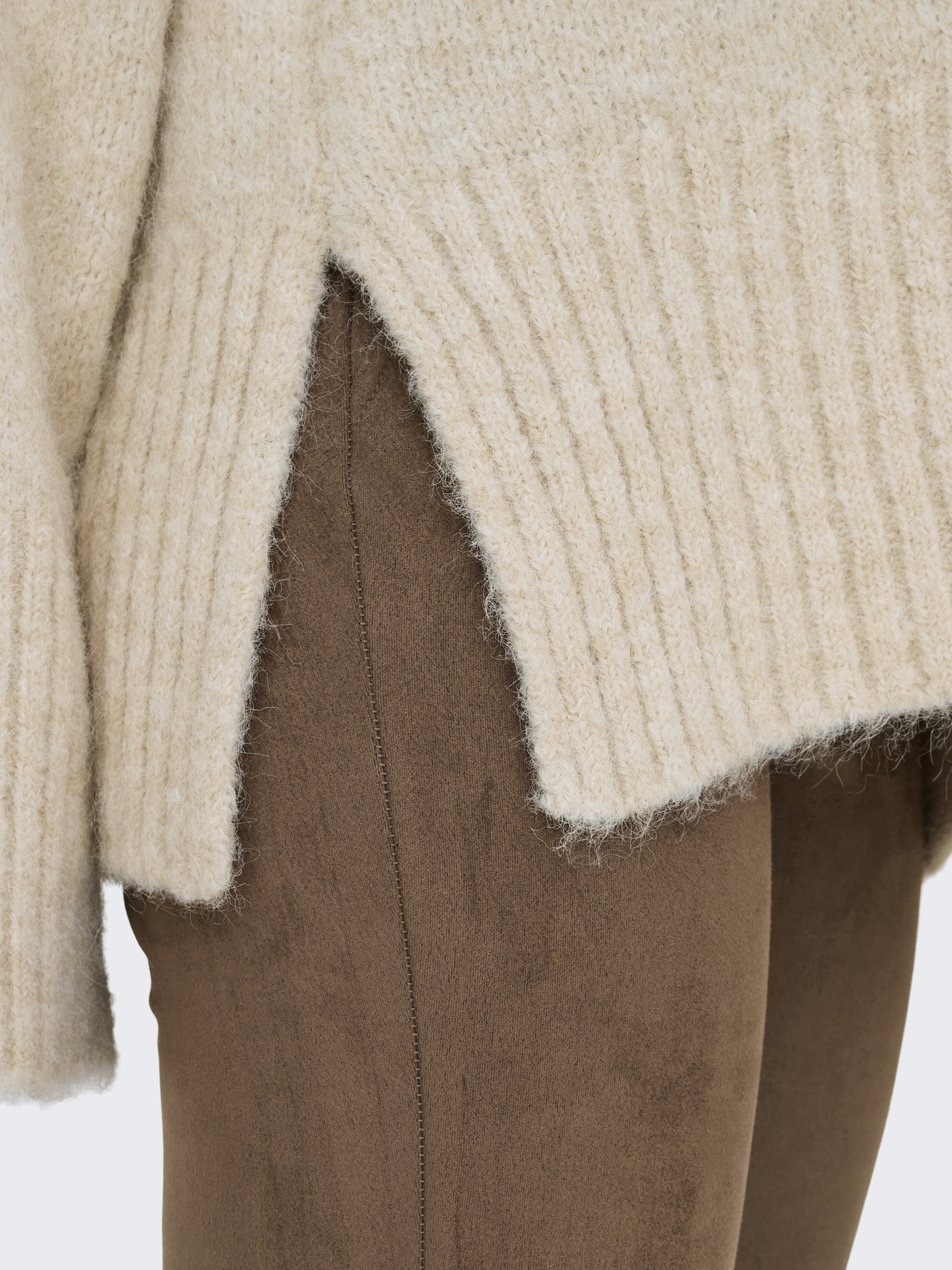 ONLMAGGIE LIFE LS LOOSE O-NECK CC KNT