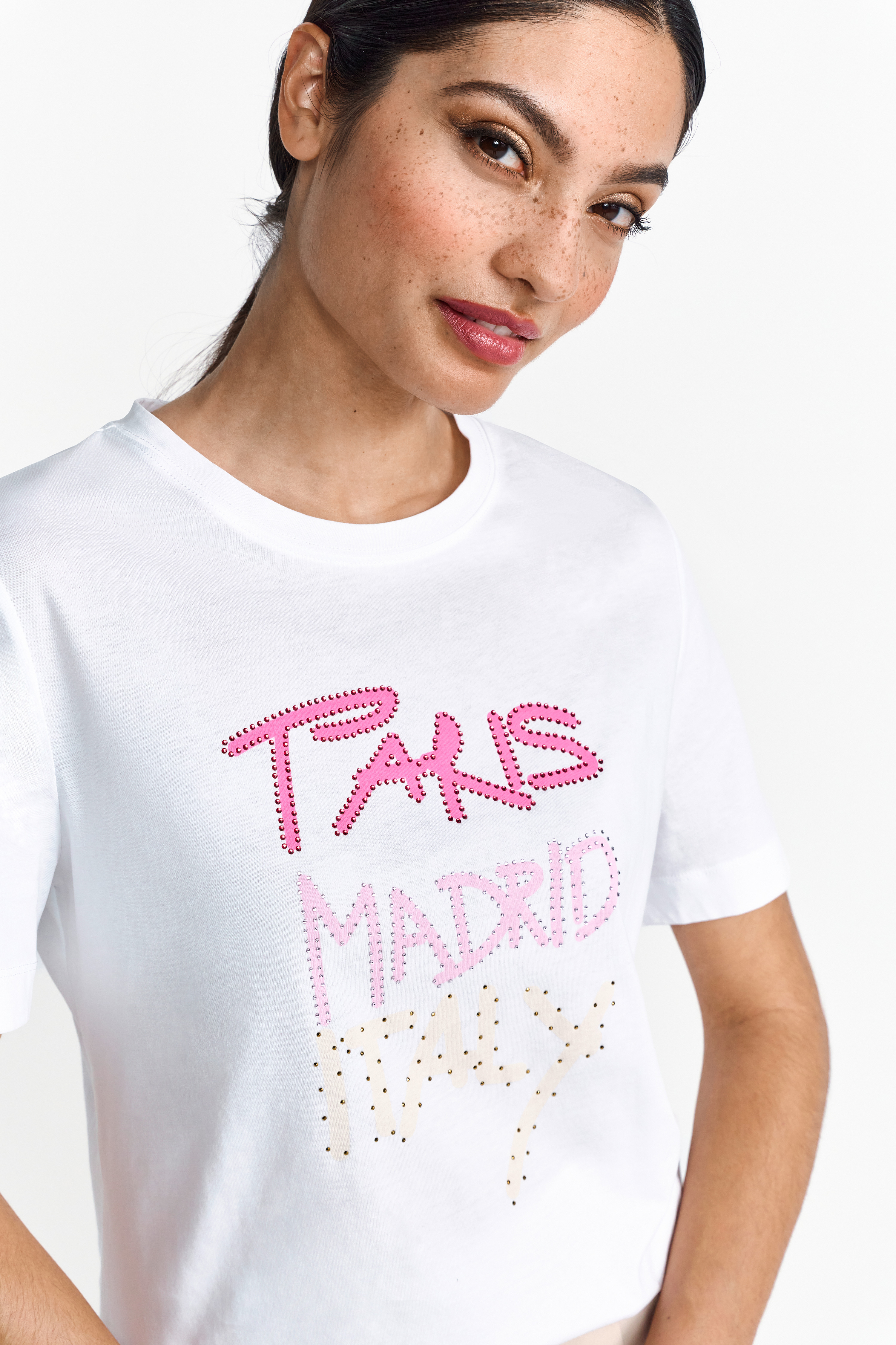 Elegant Fit T-Shirt Paris Madrid Italy