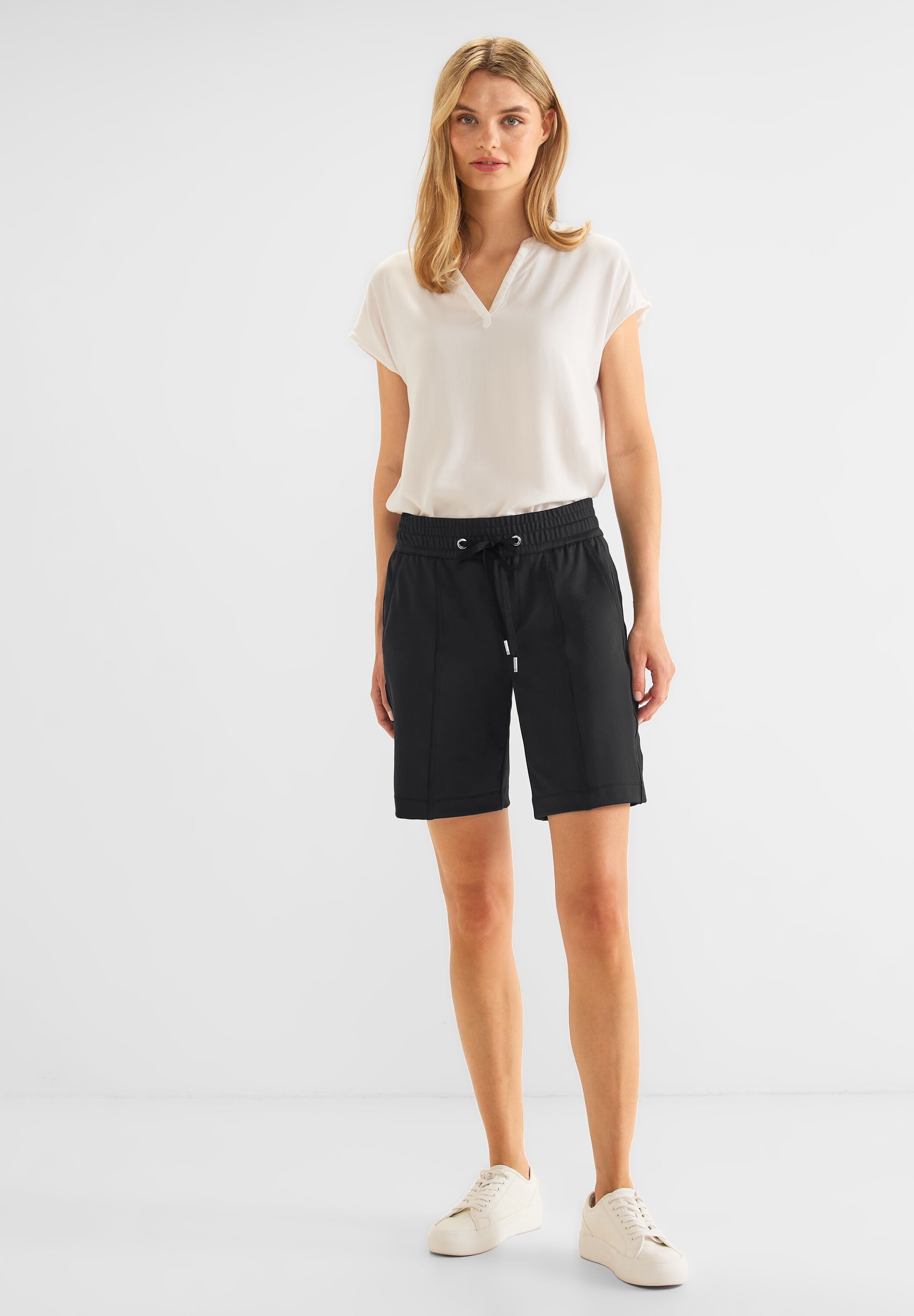 Loose Fit Bermuda