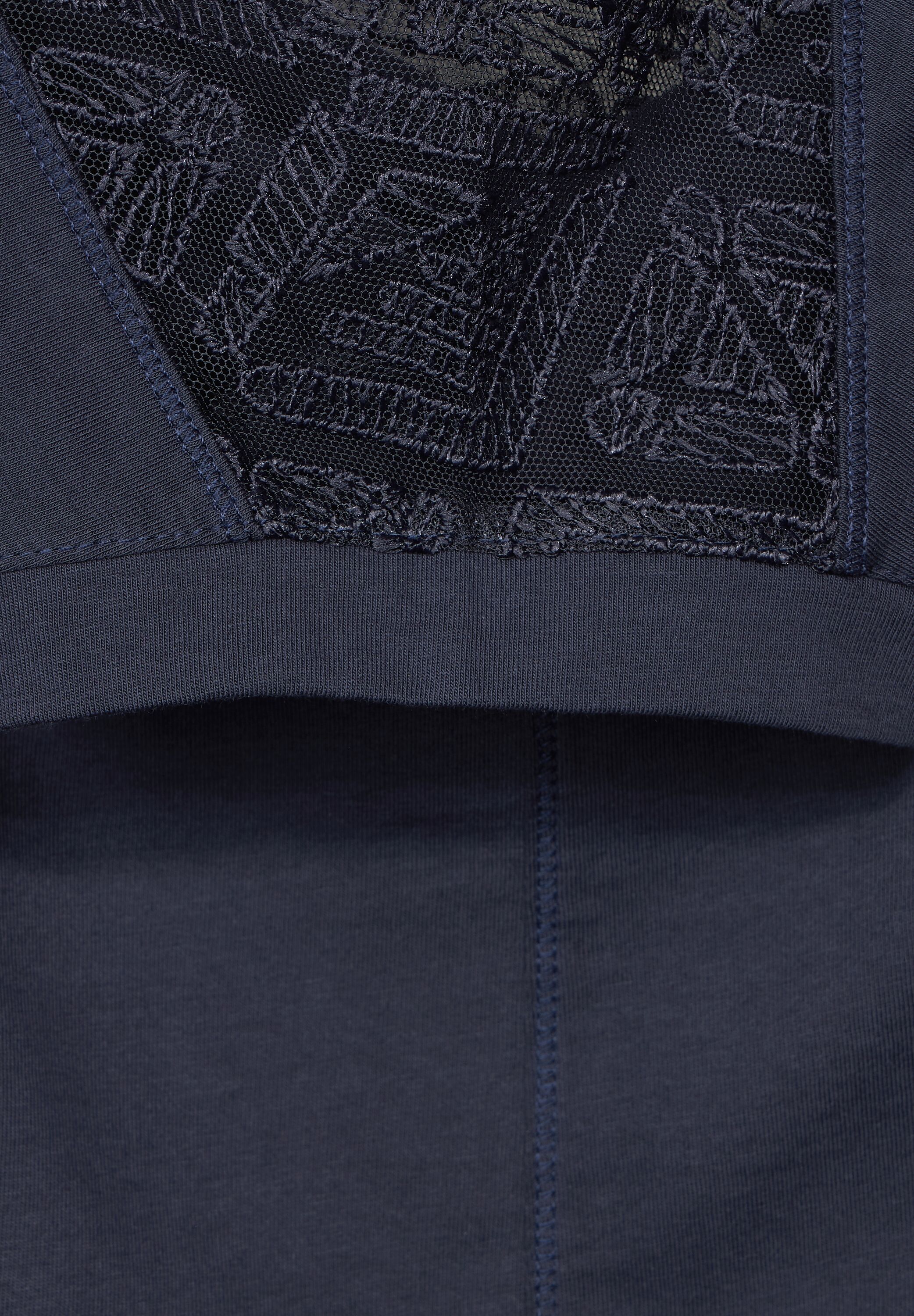 Spitzendetail Shirt