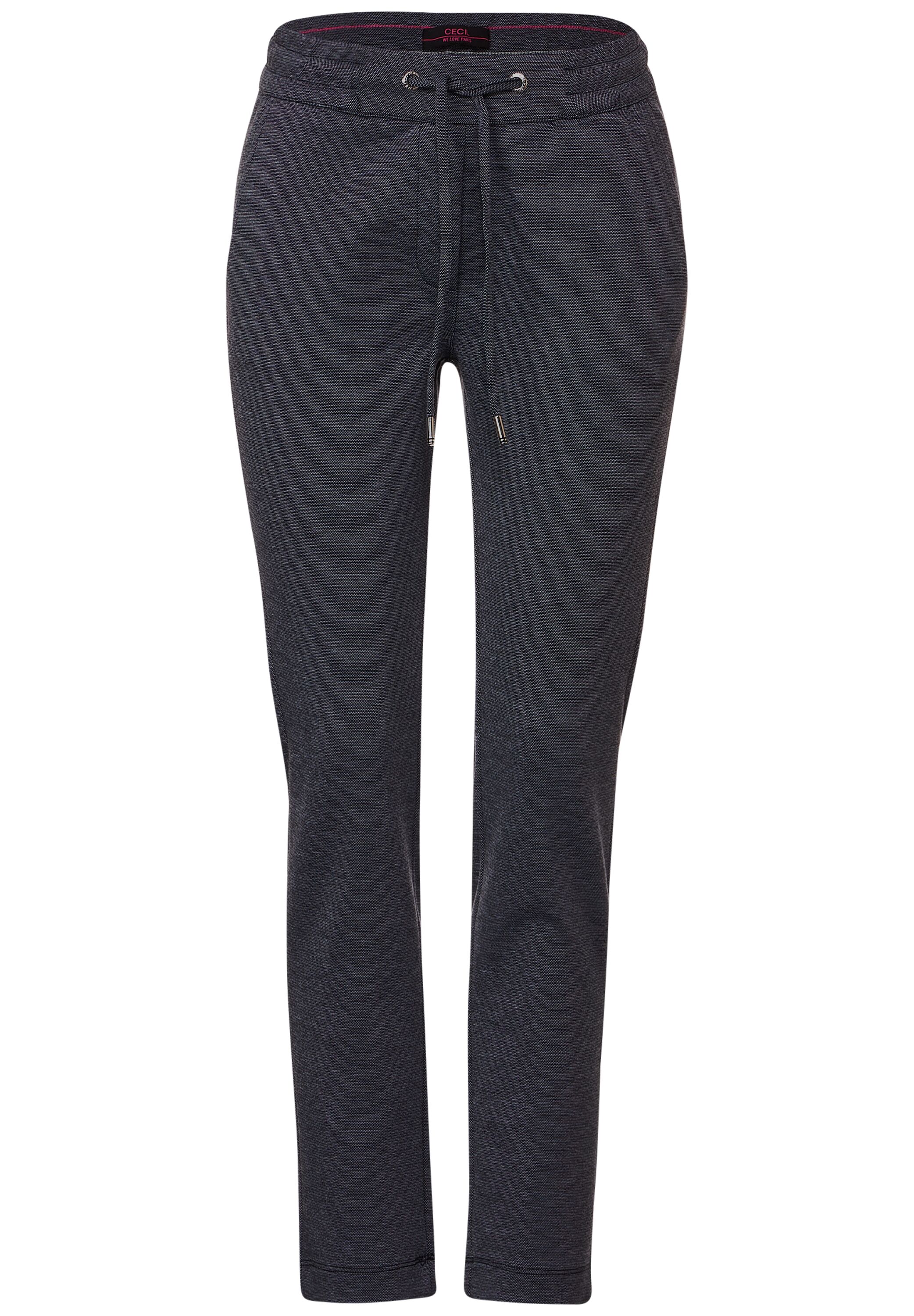 Casual Fit Hose
