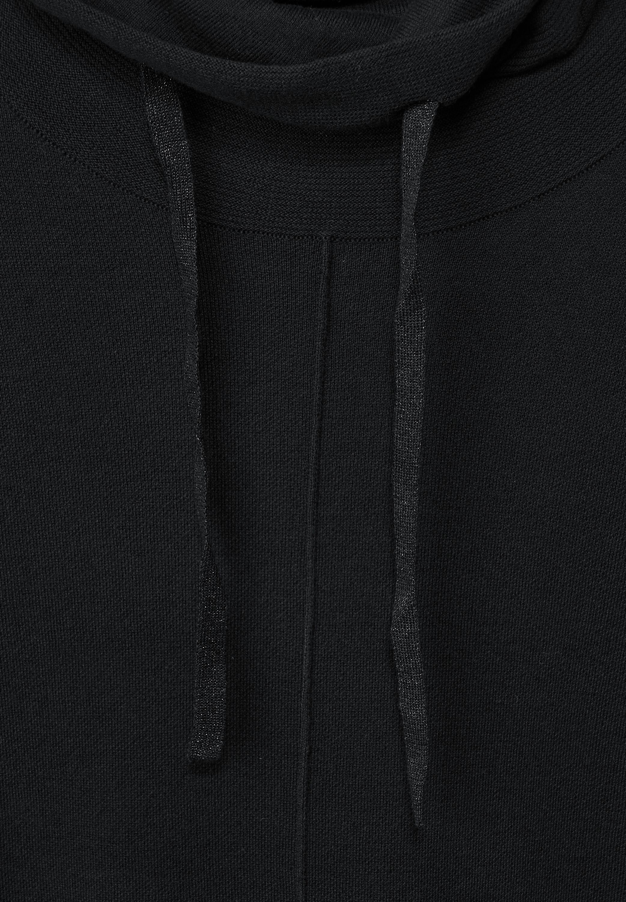 Kleid mit Volumenkragen