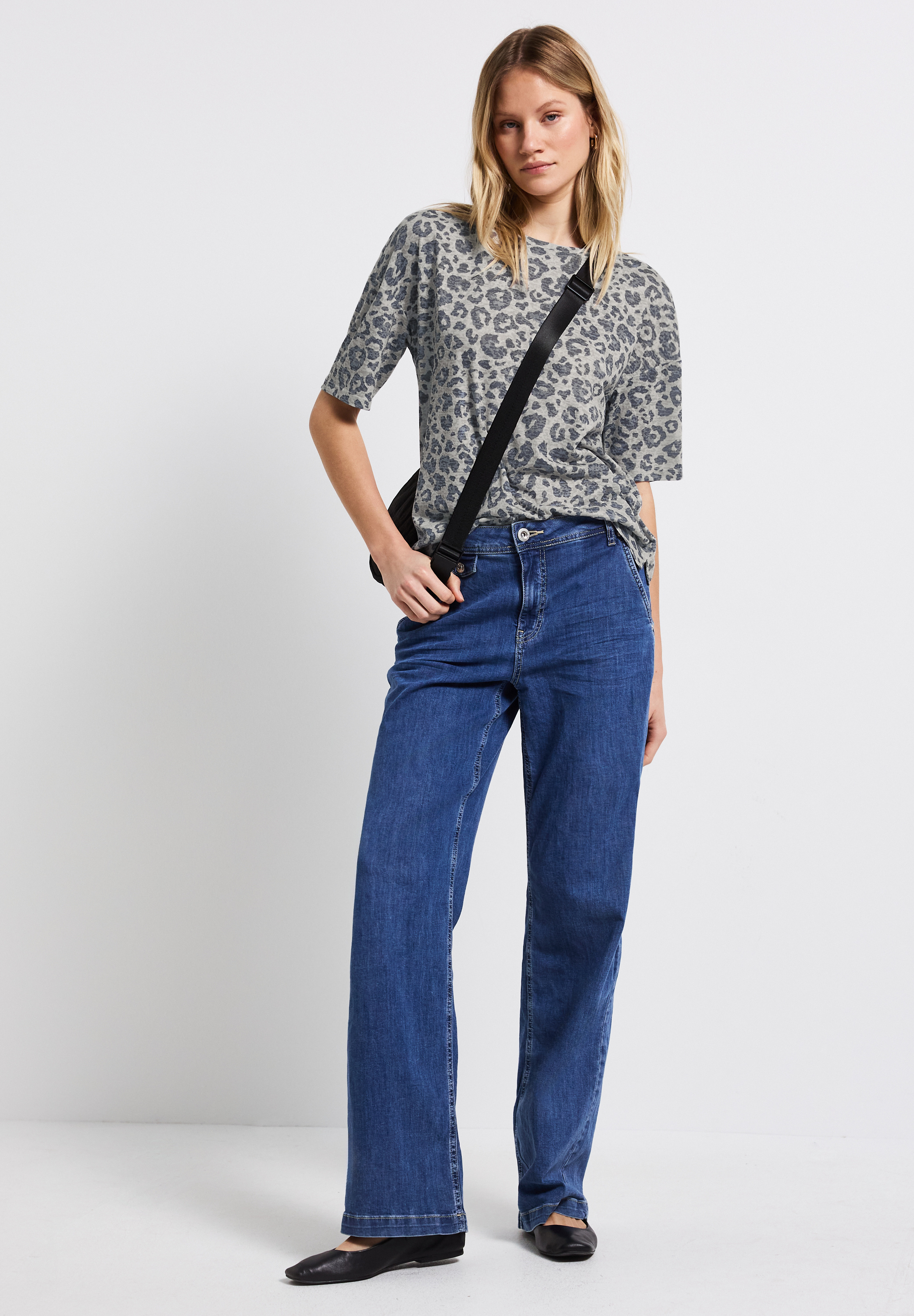 Ausbrenner-Shirt mit Muster