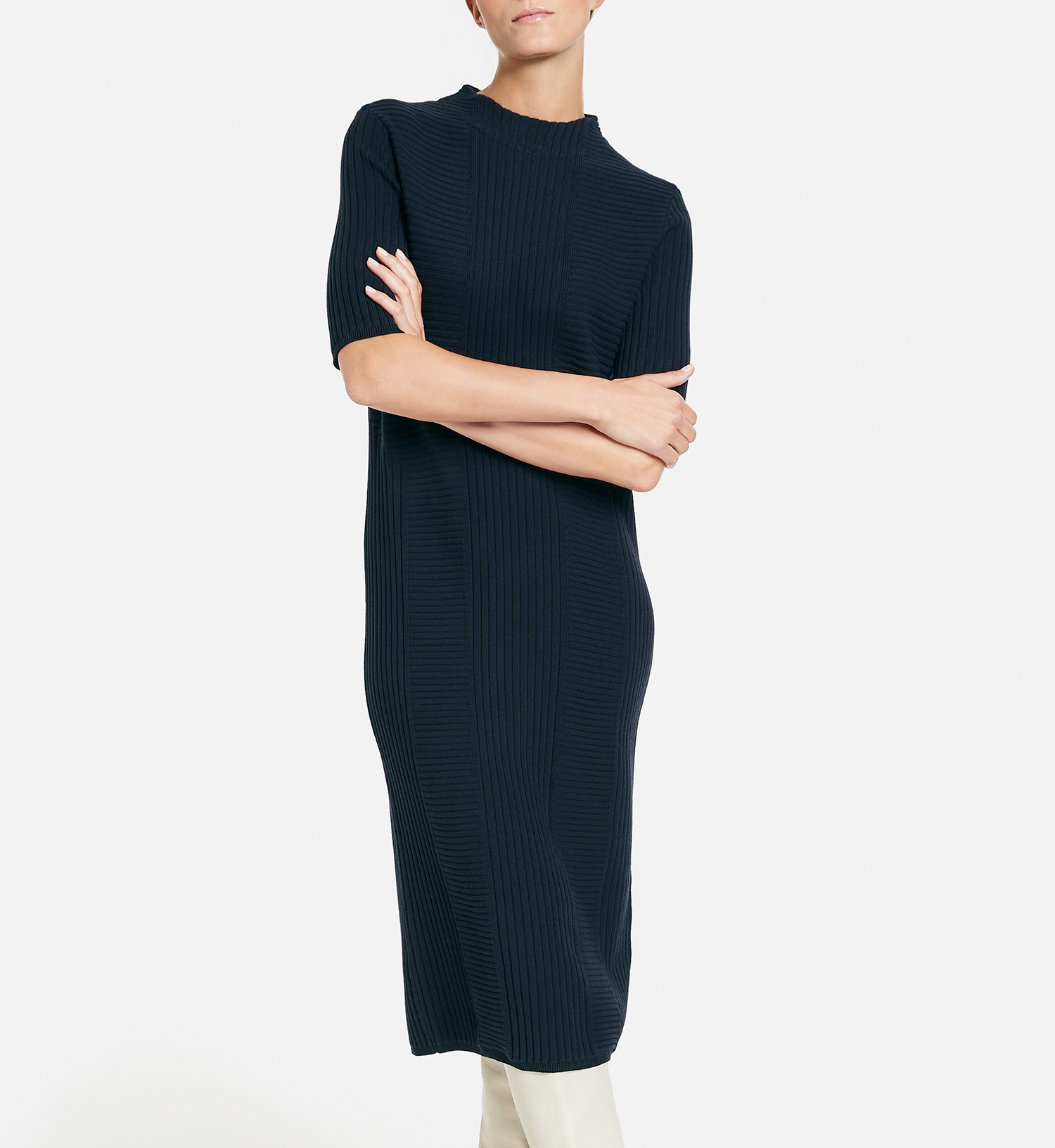 Strickkleid mit Stehkragen