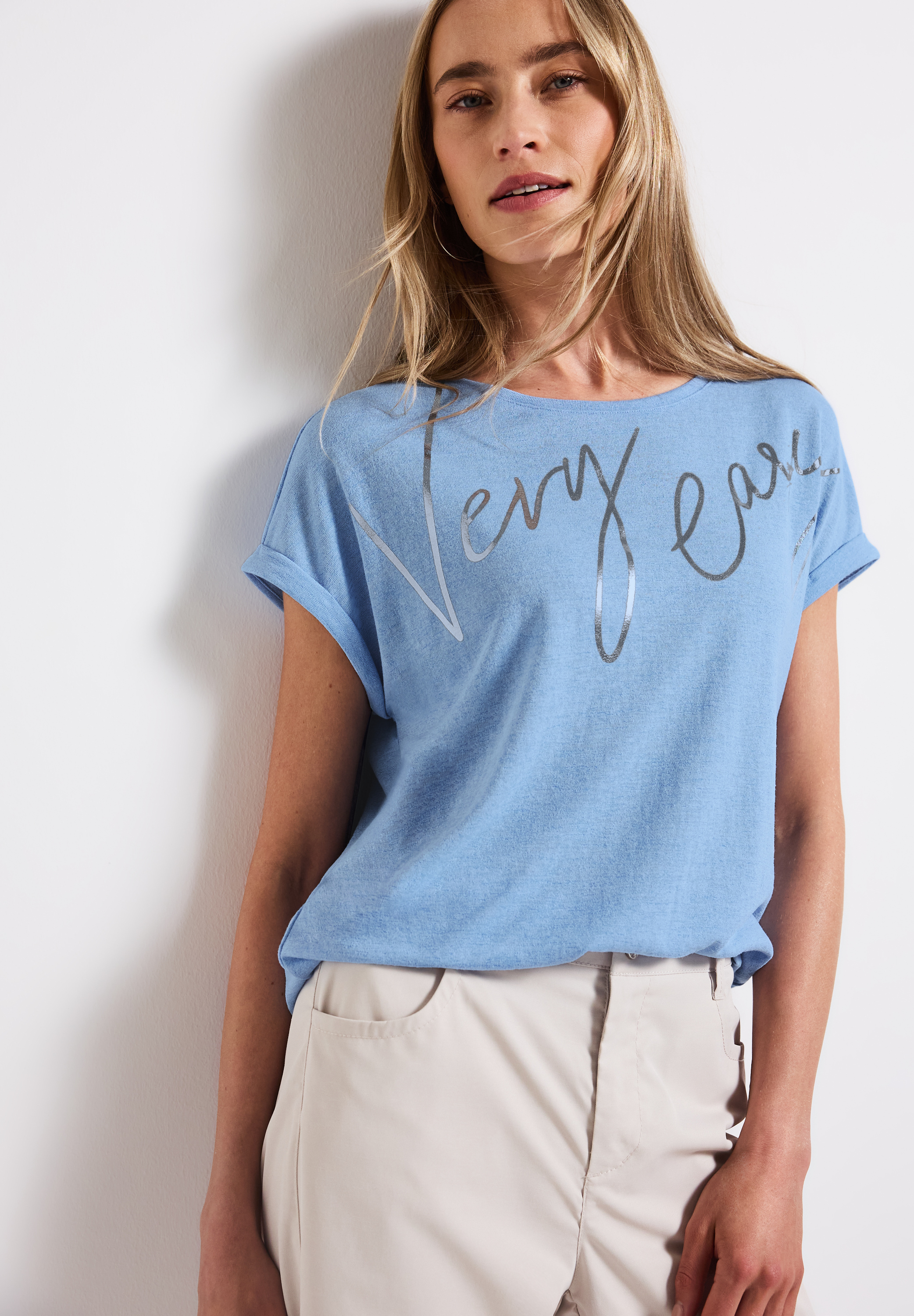 T-Shirt mit Folien Wording