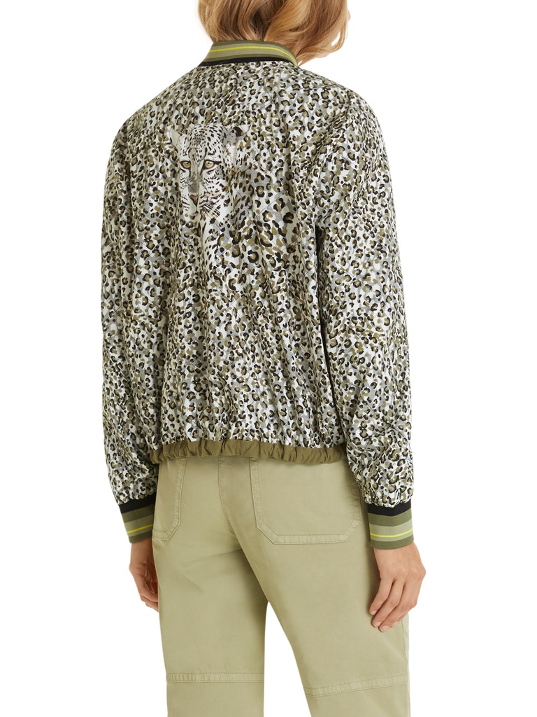 Jacke mit Leomuster