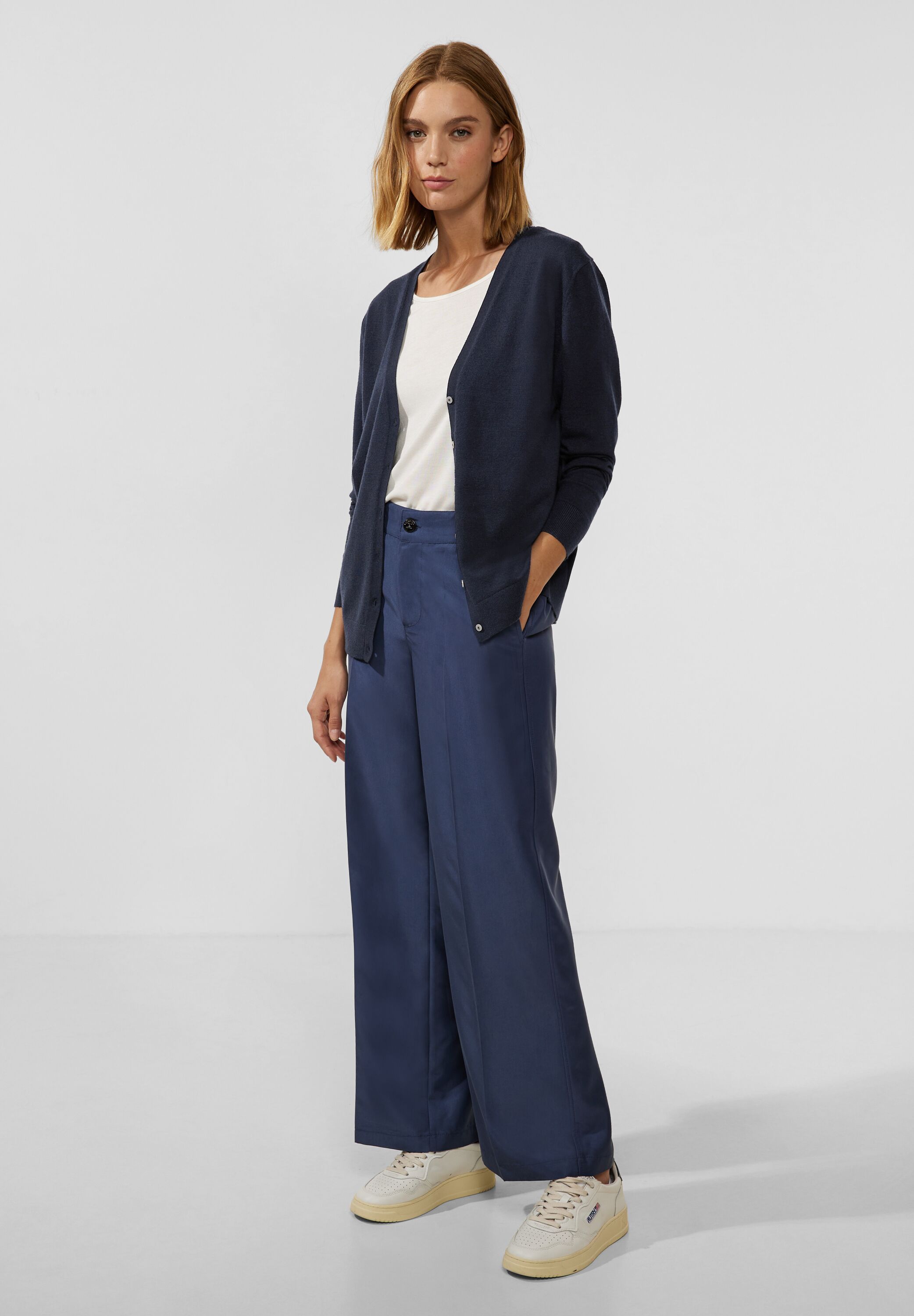 Cardigan mit V-Ausschnitt