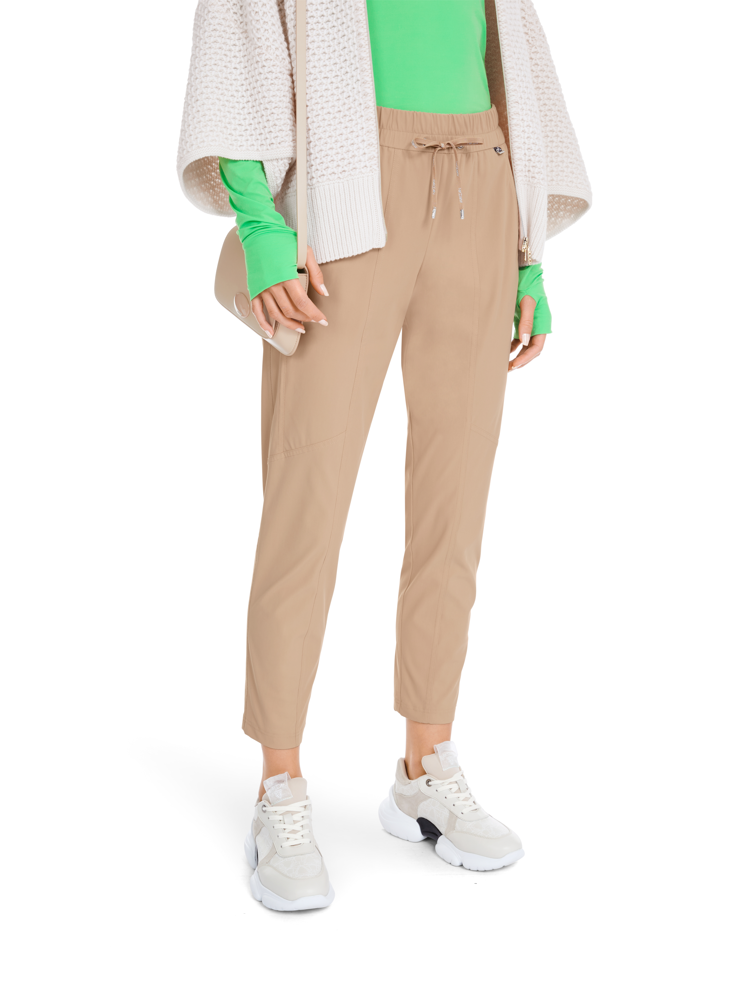 Modell RHODOS mit Joggingbund